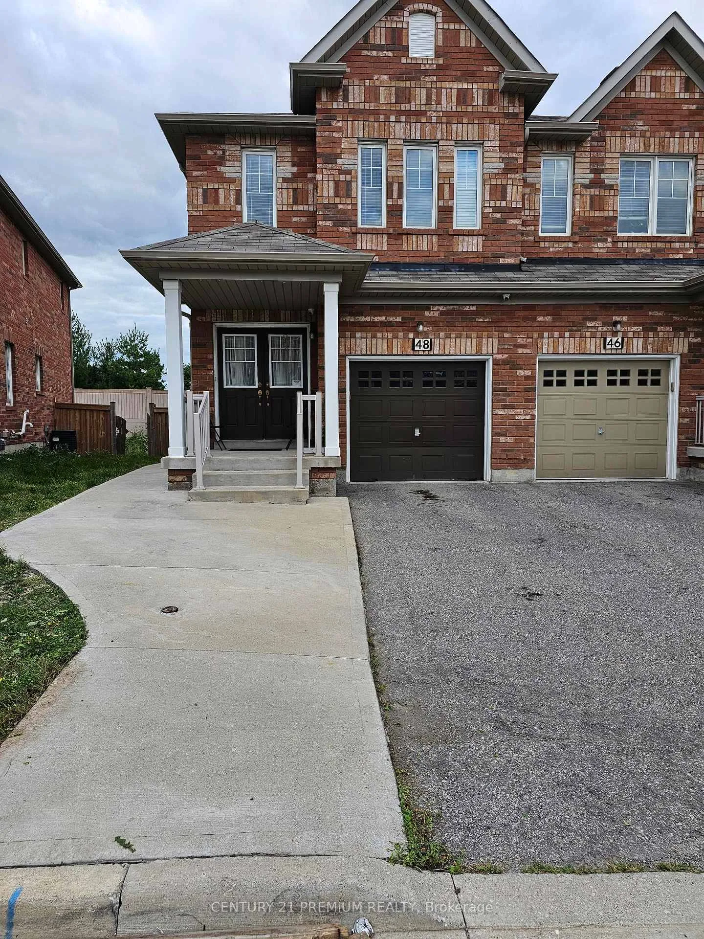 Photo 2 of Unit MAIN, 48 Gulfbrook Circle, Brampton, Heart Lake East — HOMEH
