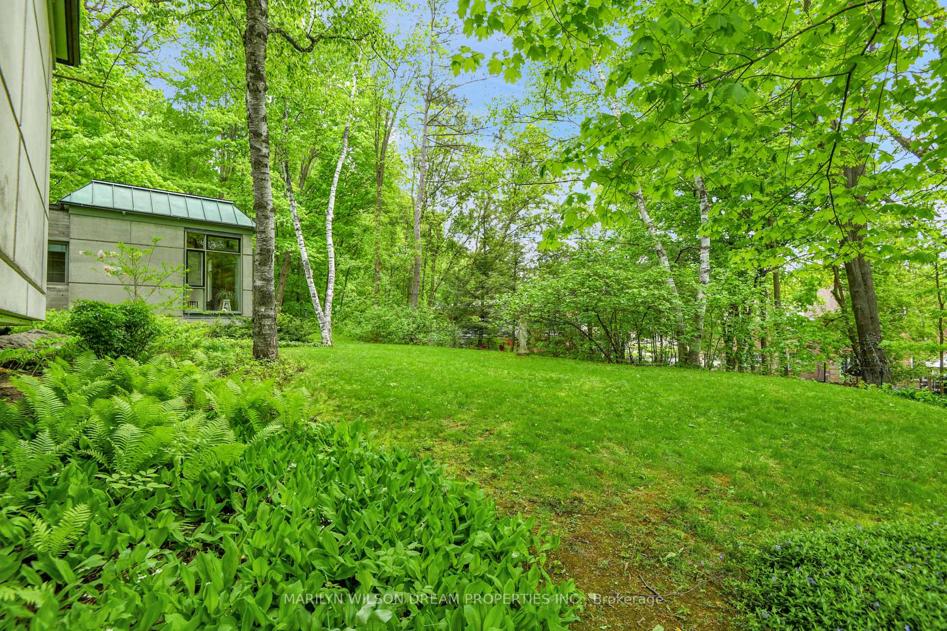 Photo 3 of 145 Lakeway Drive, Ottawa, Rockcliffe — HOMEH