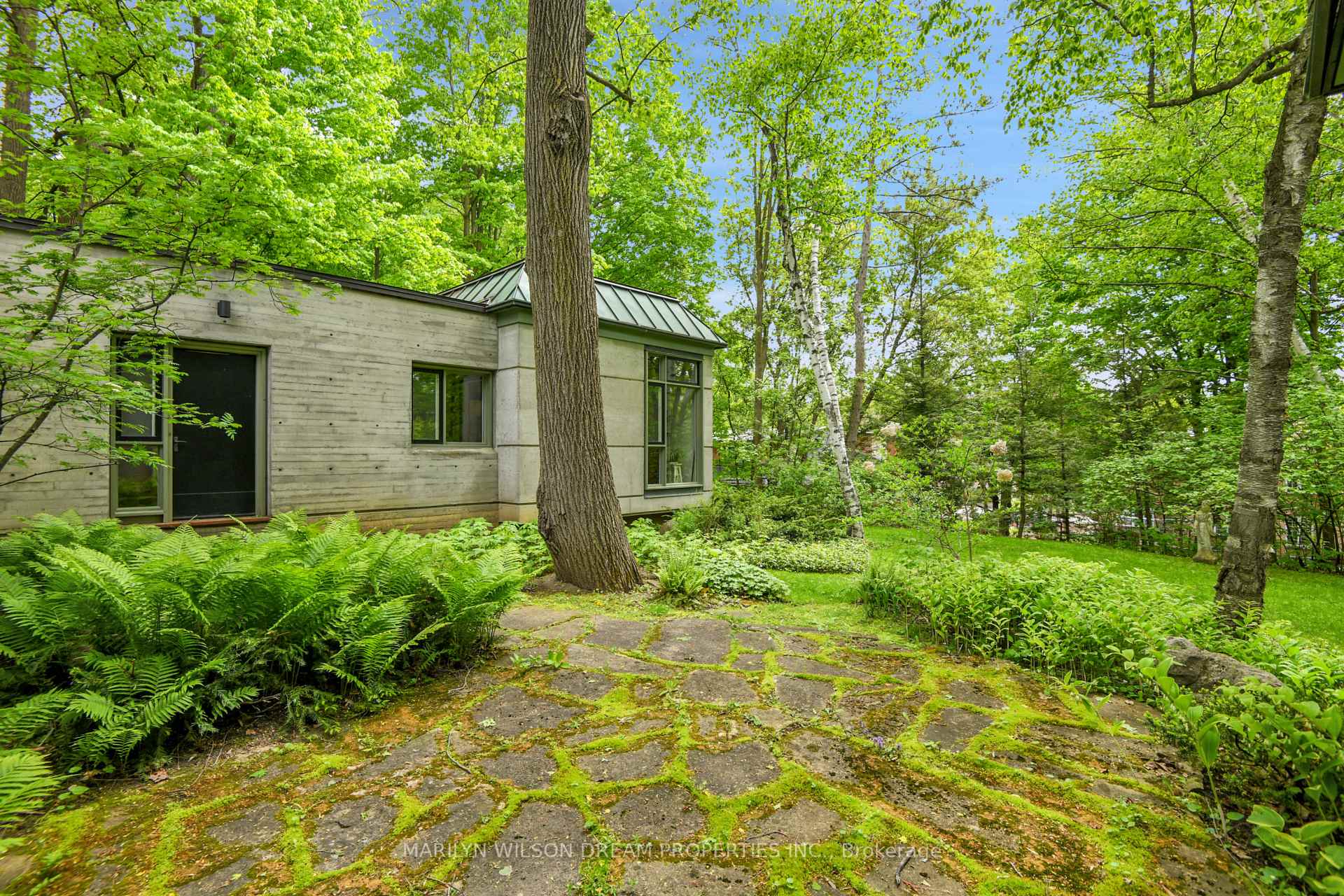 Photo 6 of 145 Lakeway Drive, Ottawa, Rockcliffe — HOMEH
