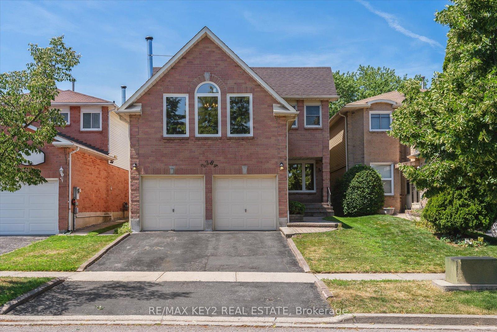 Front of 2284 Chapman Court