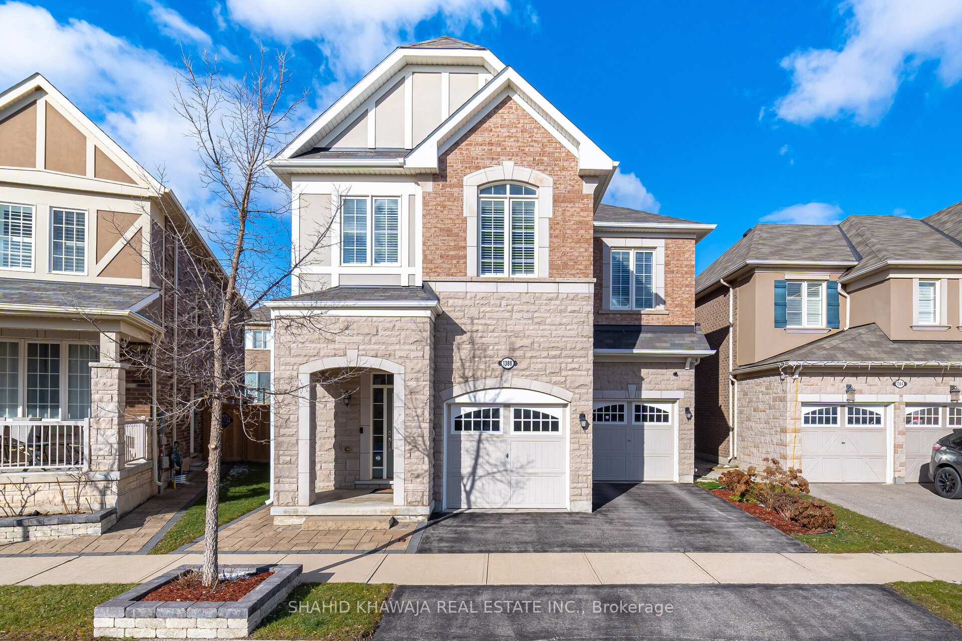 Front of 1388 Connaught Terrace