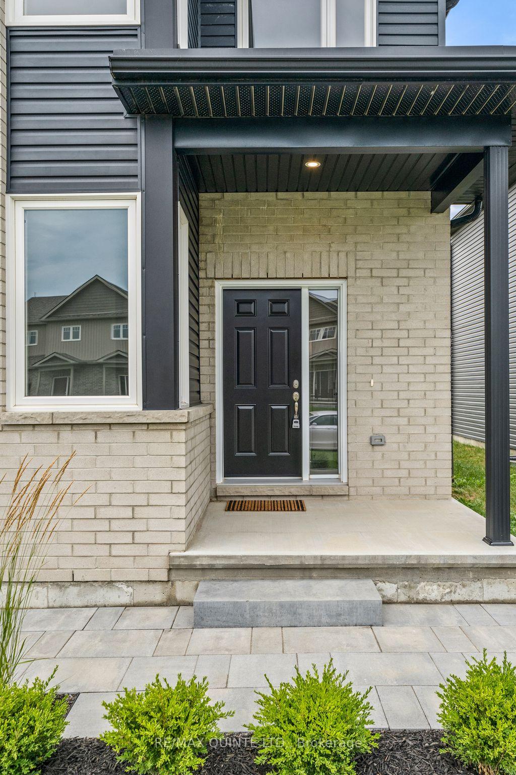 Photo 4 of 216 Beasley Crescent, Prince Edward County, Hallowell Ward — HOMEH