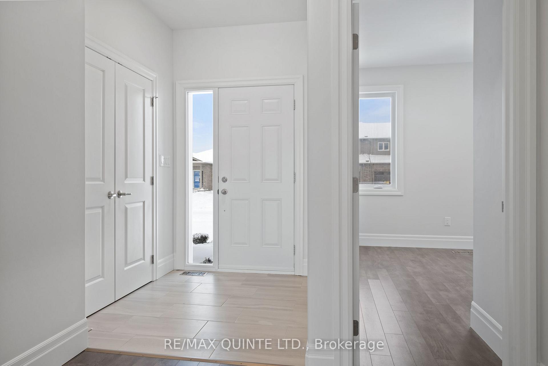 Photo 5 of 216 Beasley Crescent, Prince Edward County, Hallowell Ward — HOMEH