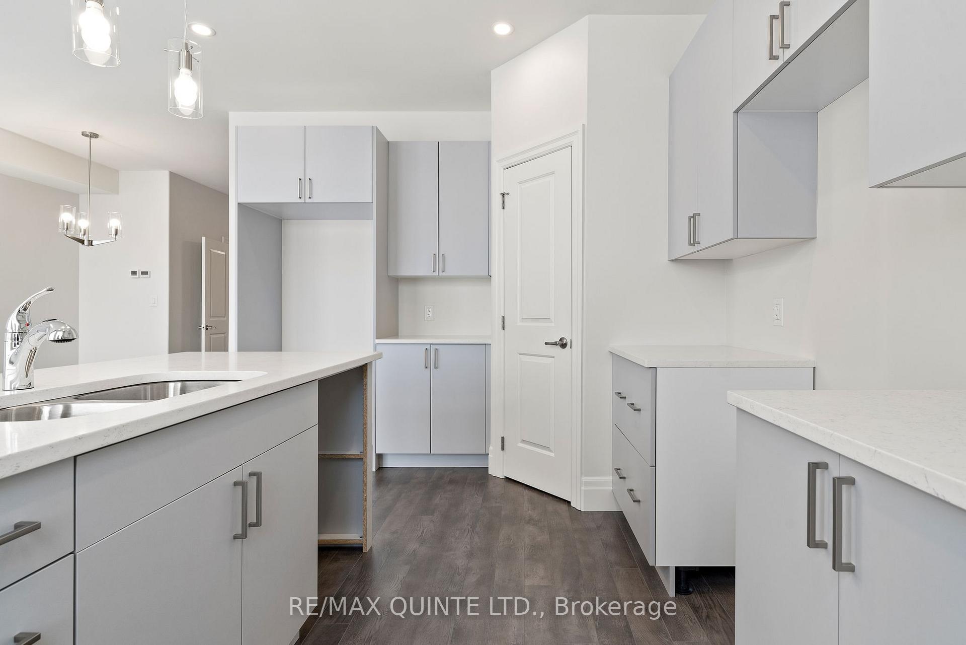 Photo 11 of 216 Beasley Crescent, Prince Edward County, Hallowell Ward — HOMEH