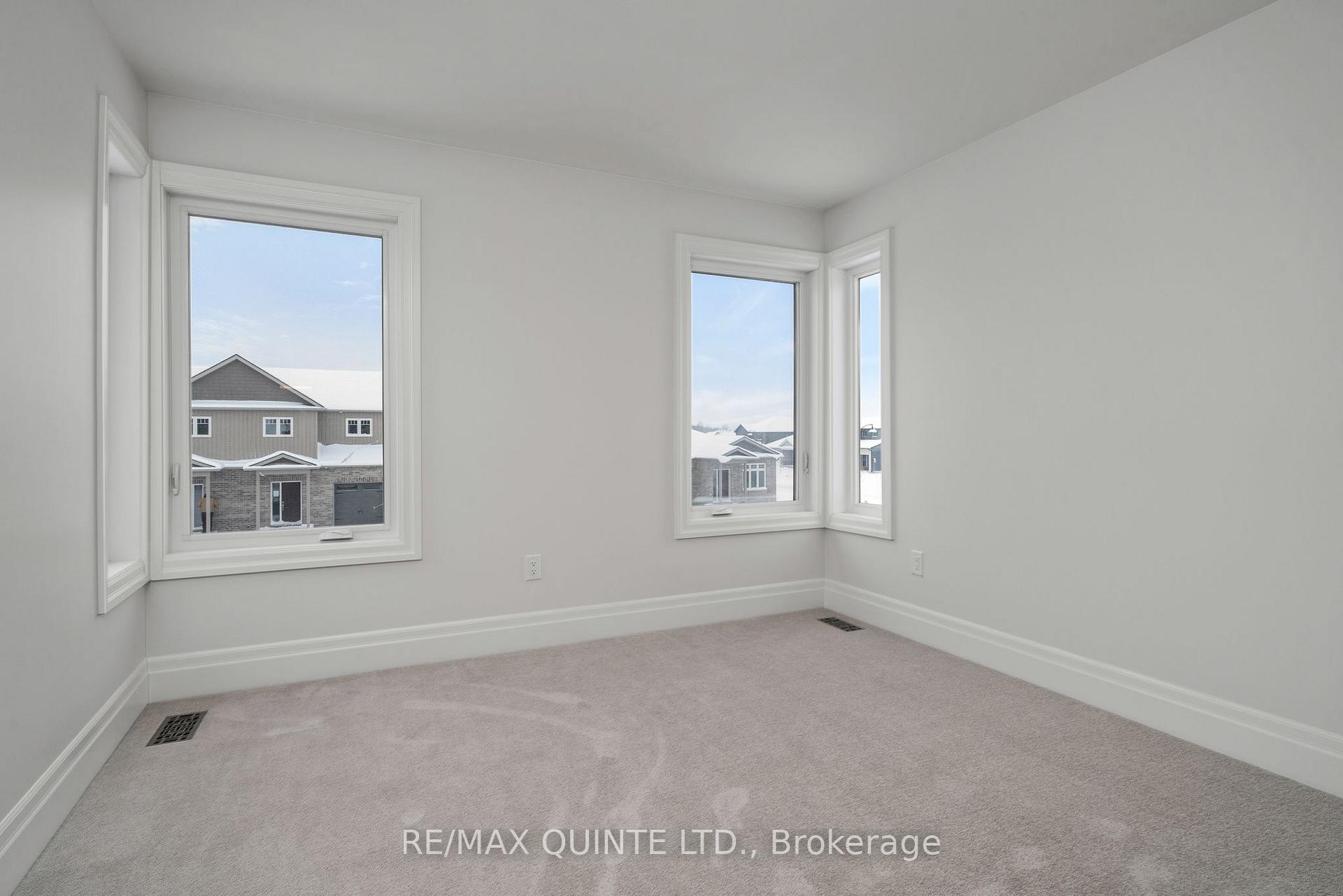 Photo 22 of 216 Beasley Crescent, Prince Edward County, Hallowell Ward — HOMEH
