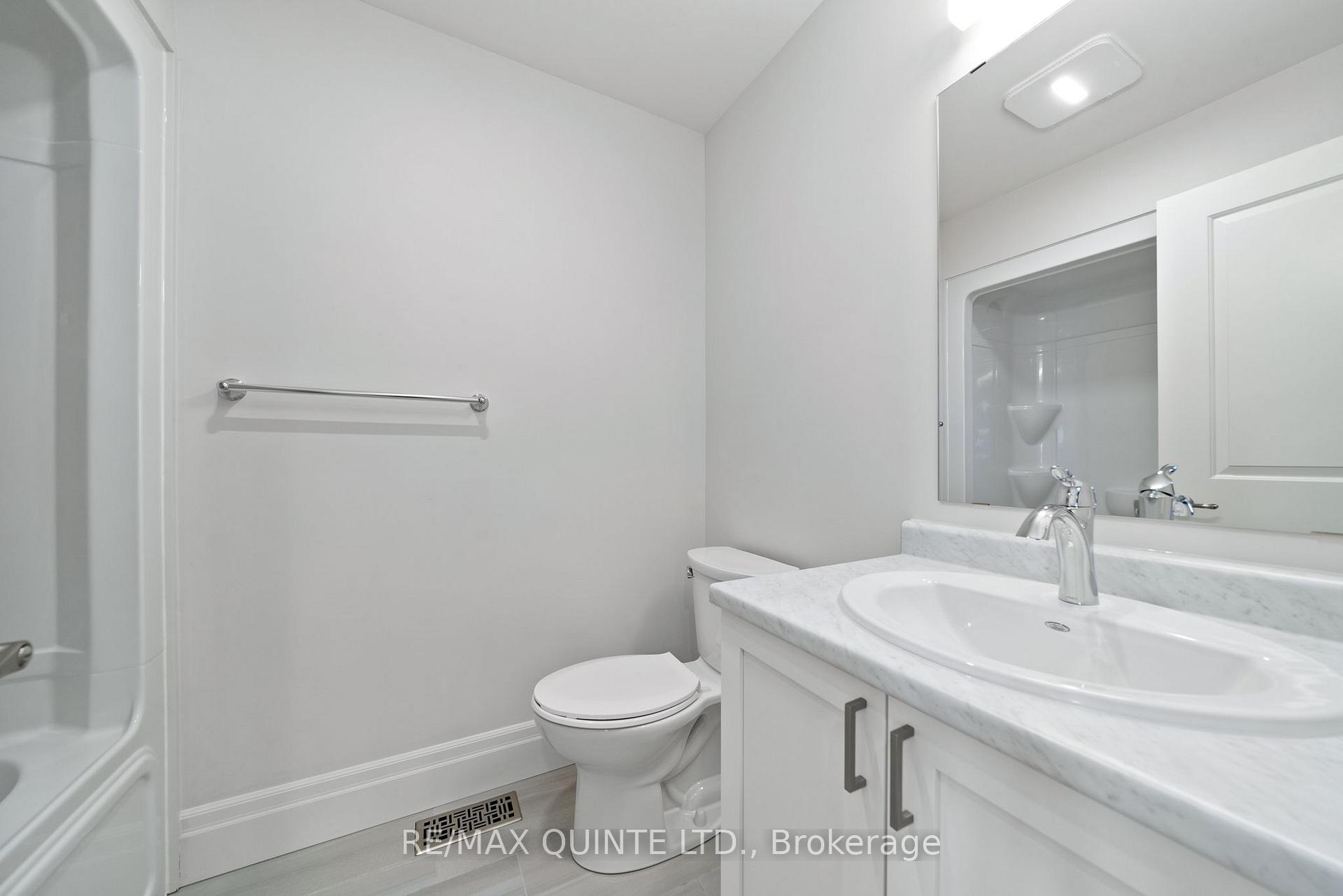 Photo 24 of 216 Beasley Crescent, Prince Edward County, Hallowell Ward — HOMEH