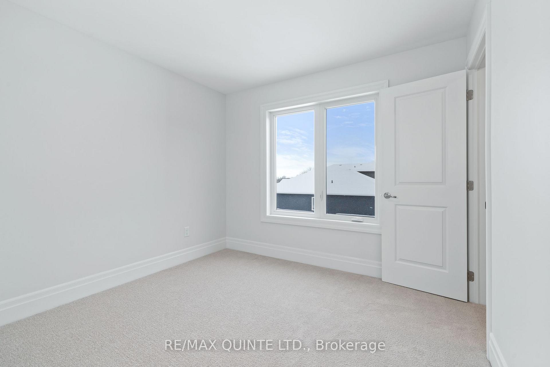 Photo 25 of 216 Beasley Crescent, Prince Edward County, Hallowell Ward — HOMEH