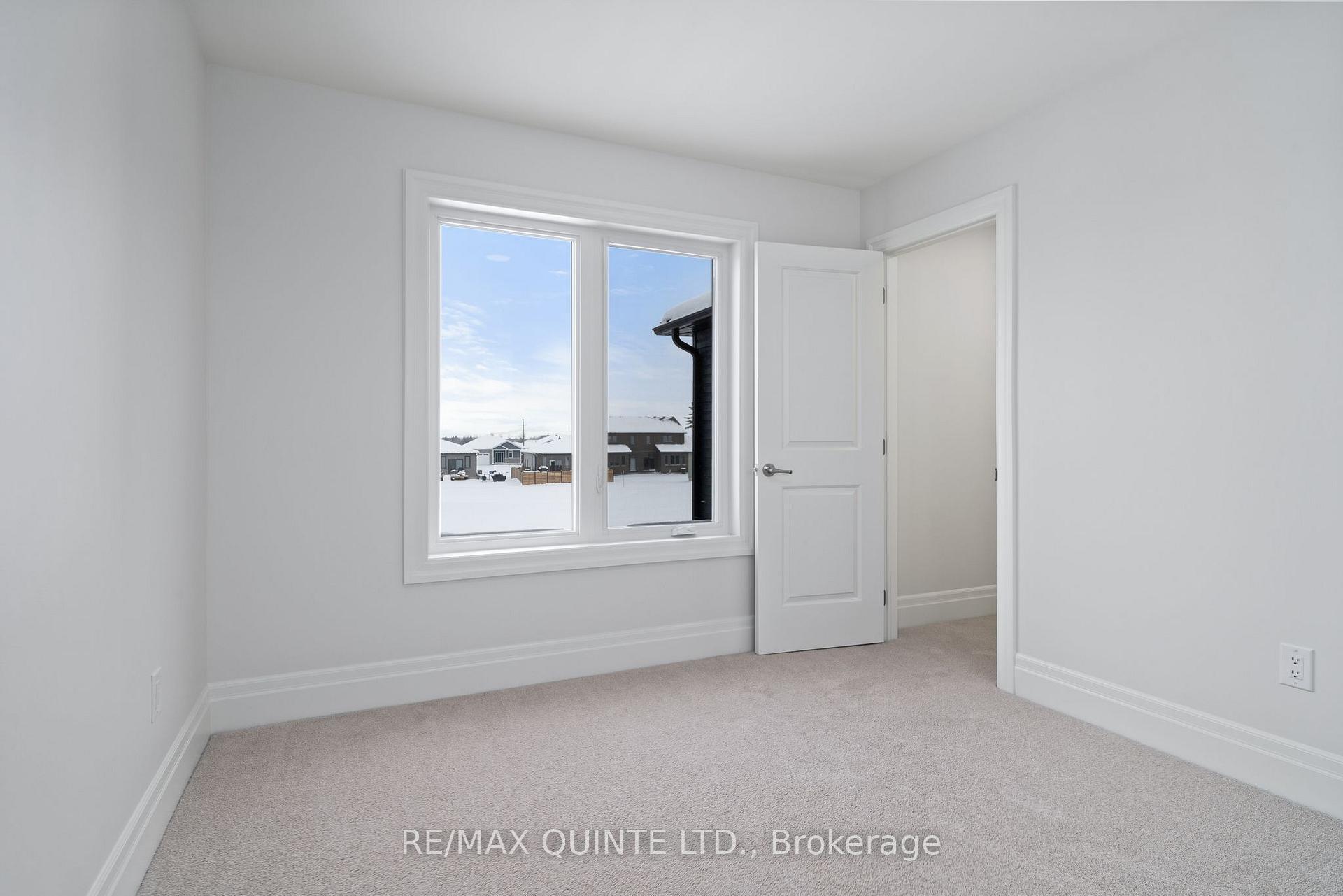 Photo 26 of 216 Beasley Crescent, Prince Edward County, Hallowell Ward — HOMEH