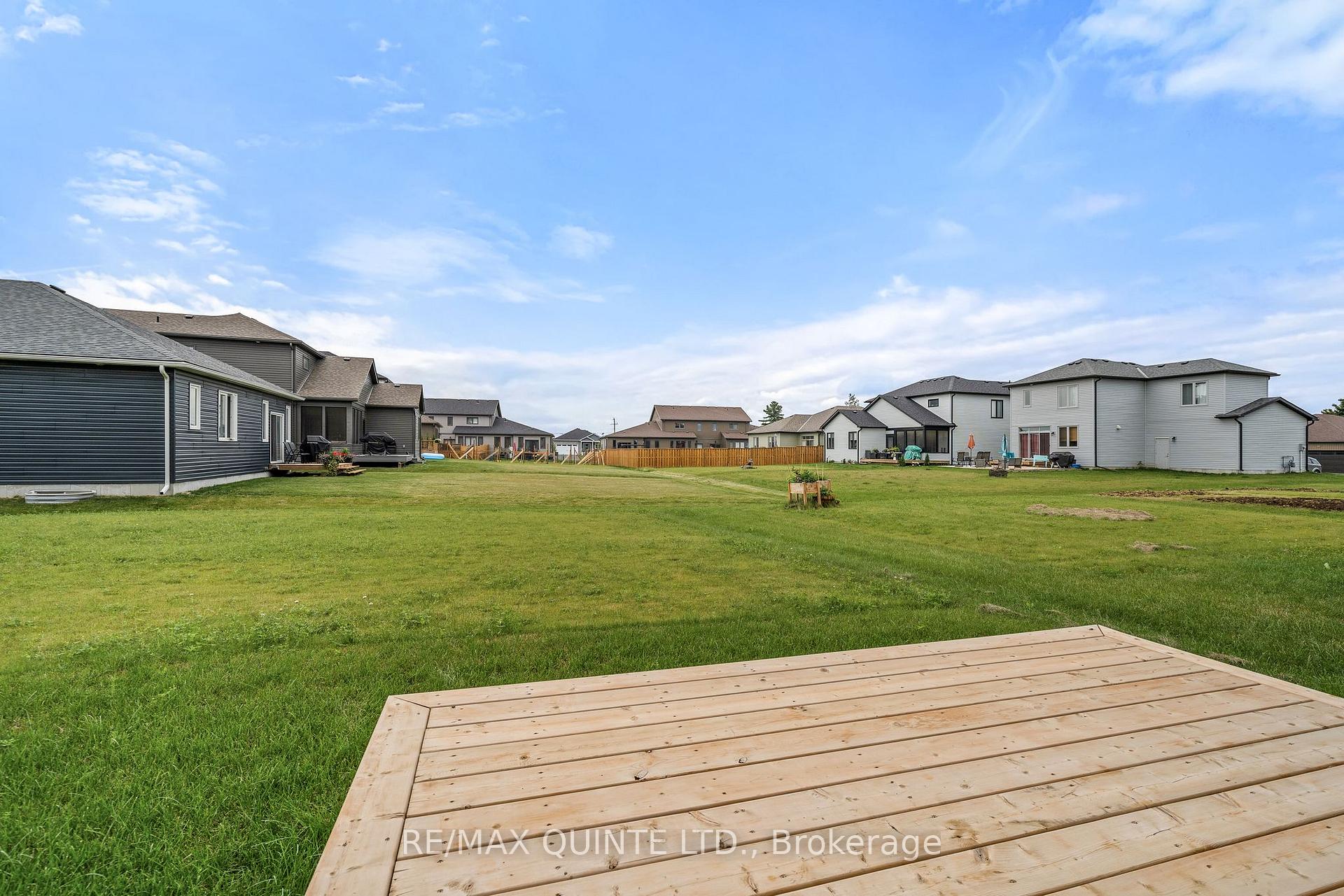 Photo 35 of 216 Beasley Crescent, Prince Edward County, Hallowell Ward — HOMEH