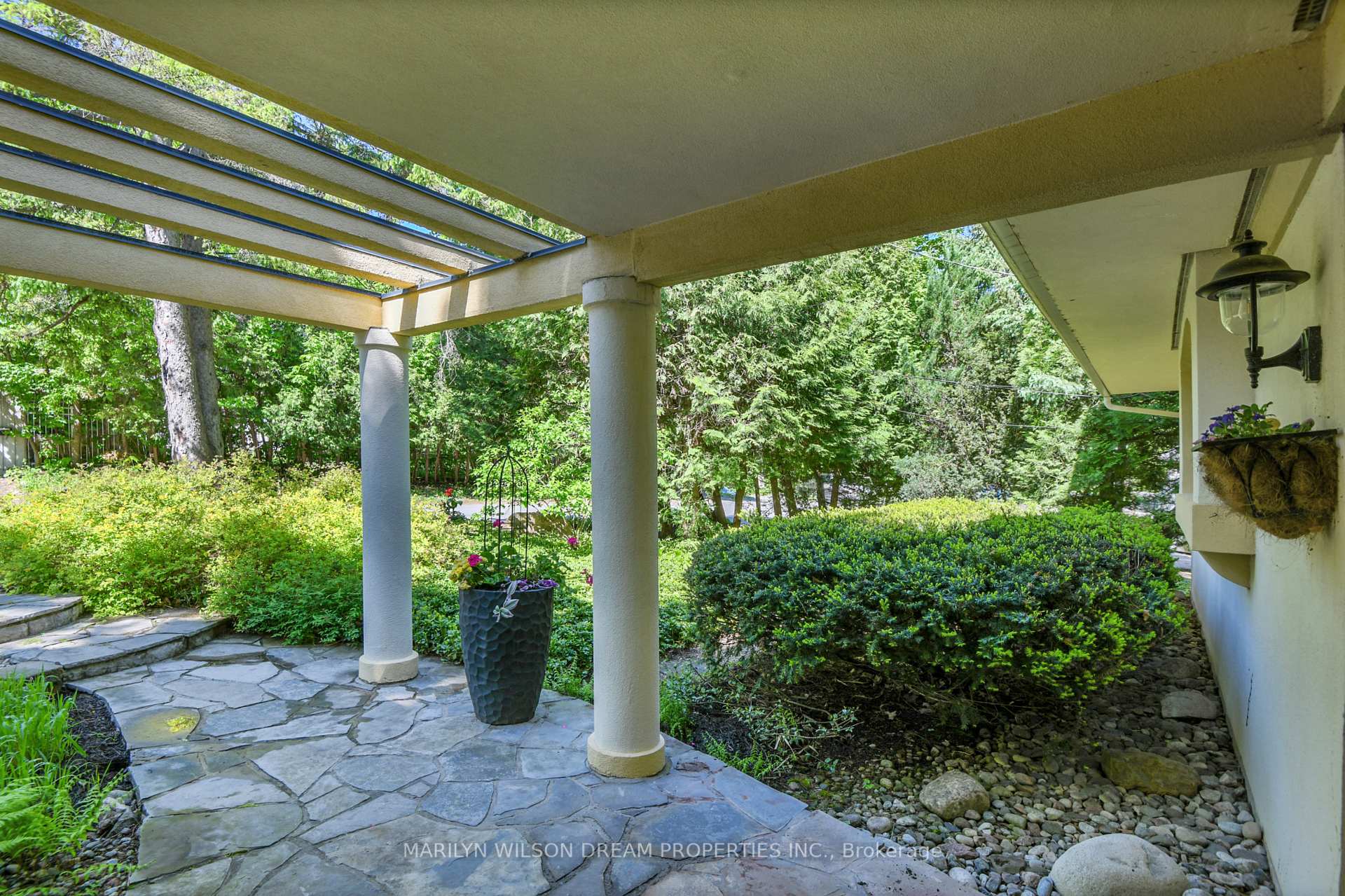 Photo 36 of 180 Lansdowne Road S, Ottawa, Rockcliffe — HOMEH
