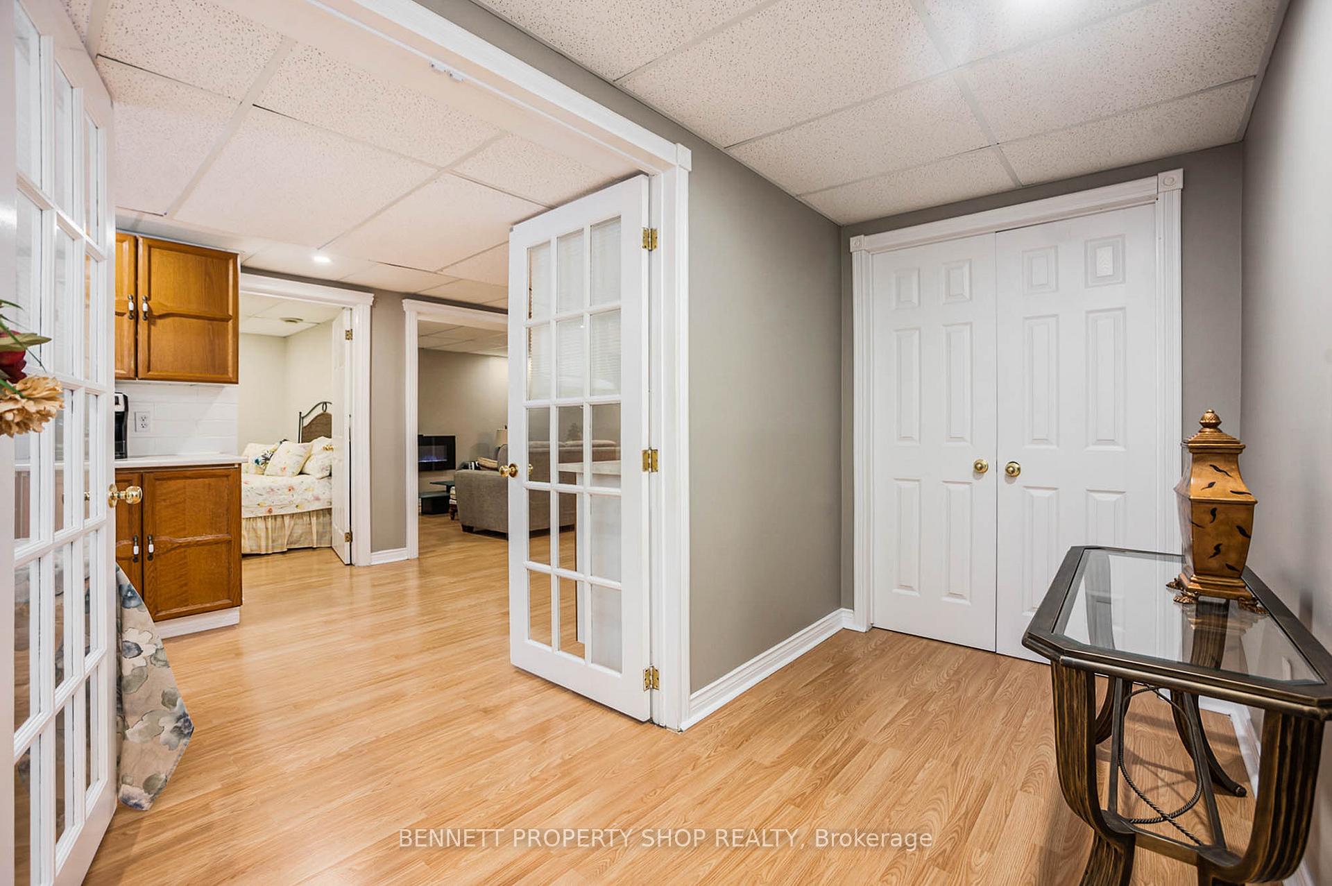 Photo 11 of 1365 Caravel Crescent, Ottawa, Bilberry Creek/Queenswood Heights — HOMEH