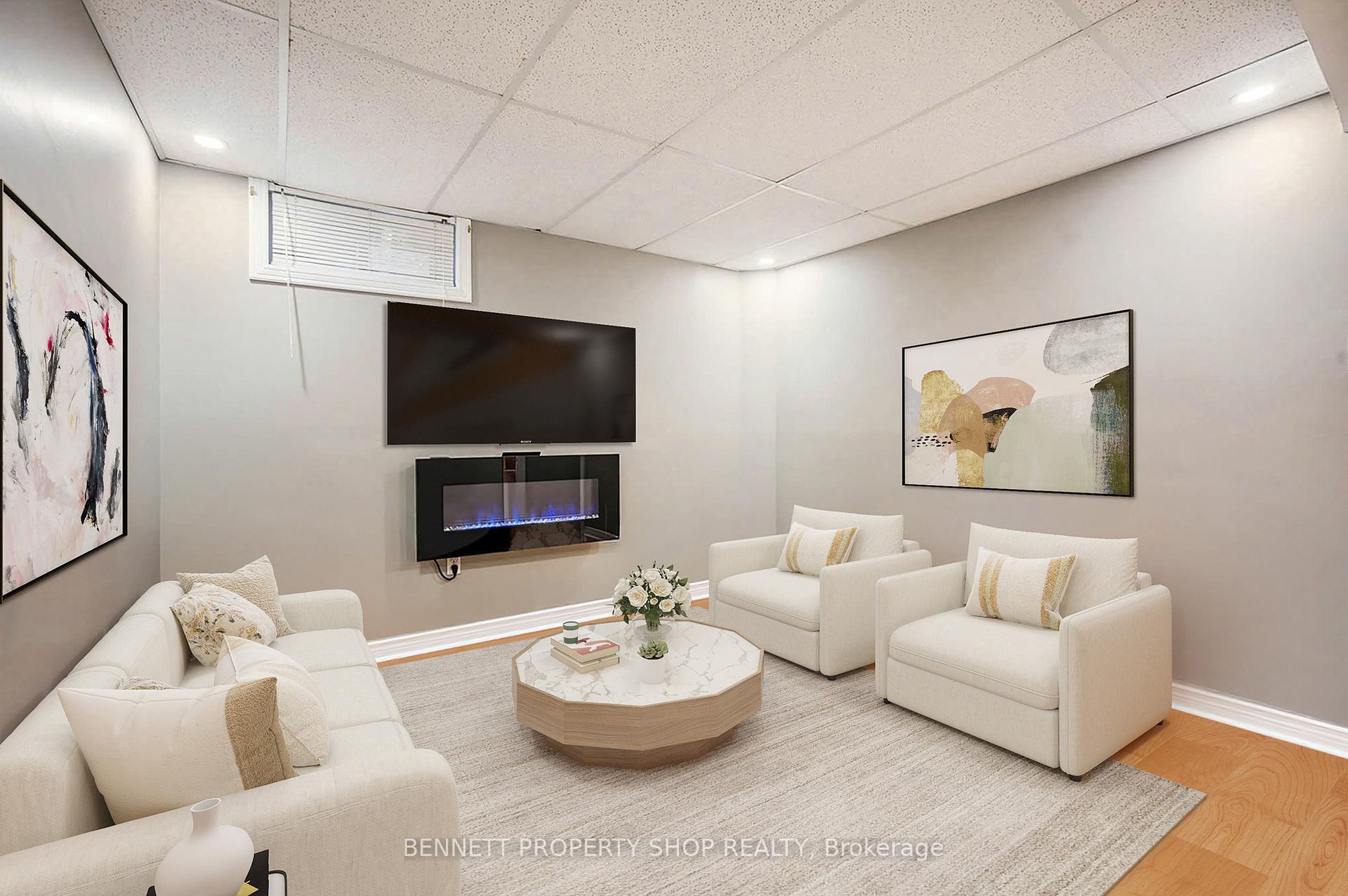 Photo 12 of 1365 Caravel Crescent, Ottawa, Bilberry Creek/Queenswood Heights — HOMEH