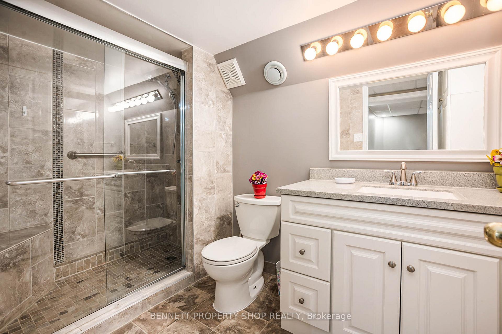 Photo 14 of 1365 Caravel Crescent, Ottawa, Bilberry Creek/Queenswood Heights — HOMEH