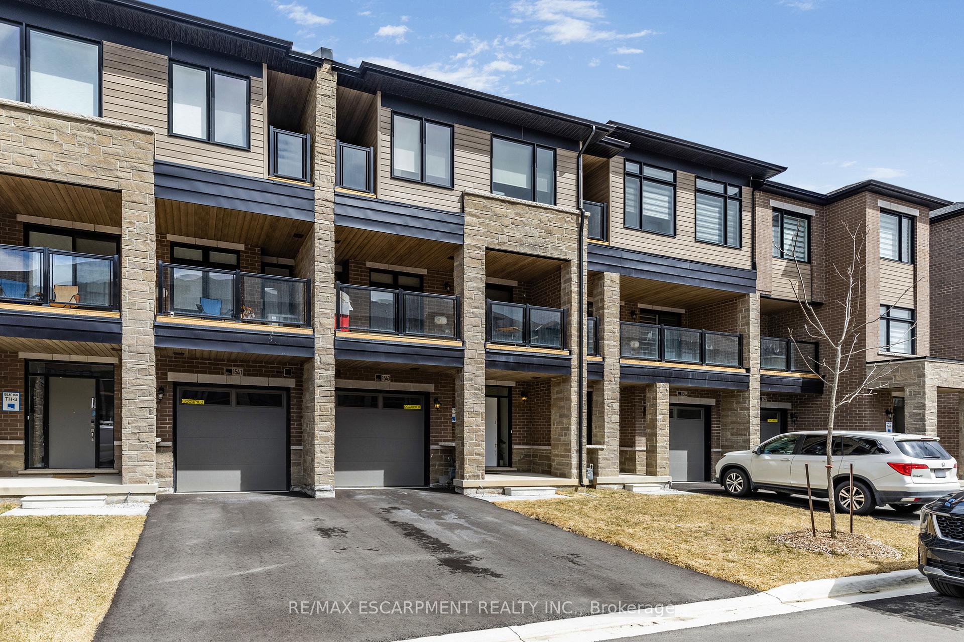 Front of 1543 Hilson Heights