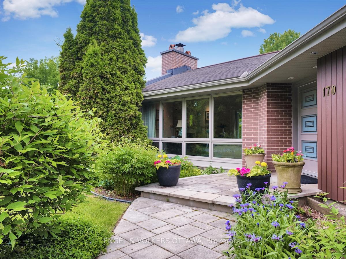 Photo 5 of 170 Sandridge Road, Ottawa, Rockcliffe — HOMEH
