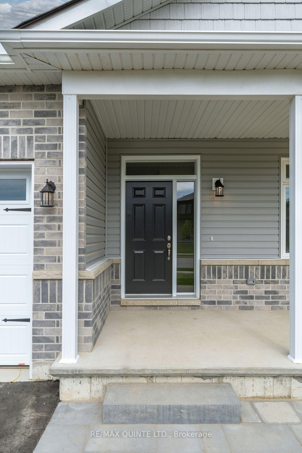 Photo 2 of 81 George Wright Boulevard, Prince Edward County, Hallowell Ward — HOMEH