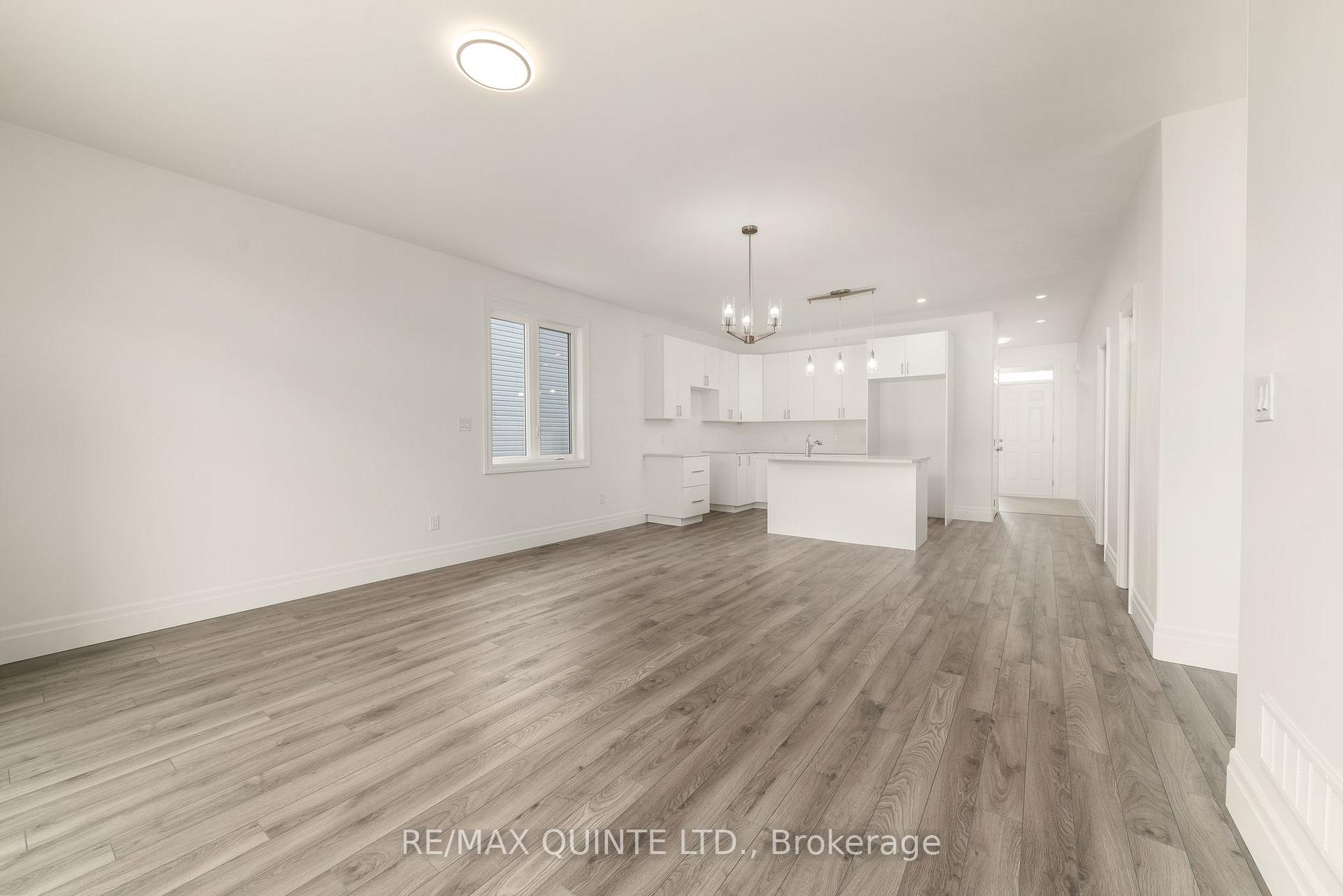 Photo 16 of 81 George Wright Boulevard, Prince Edward County, Hallowell Ward — HOMEH