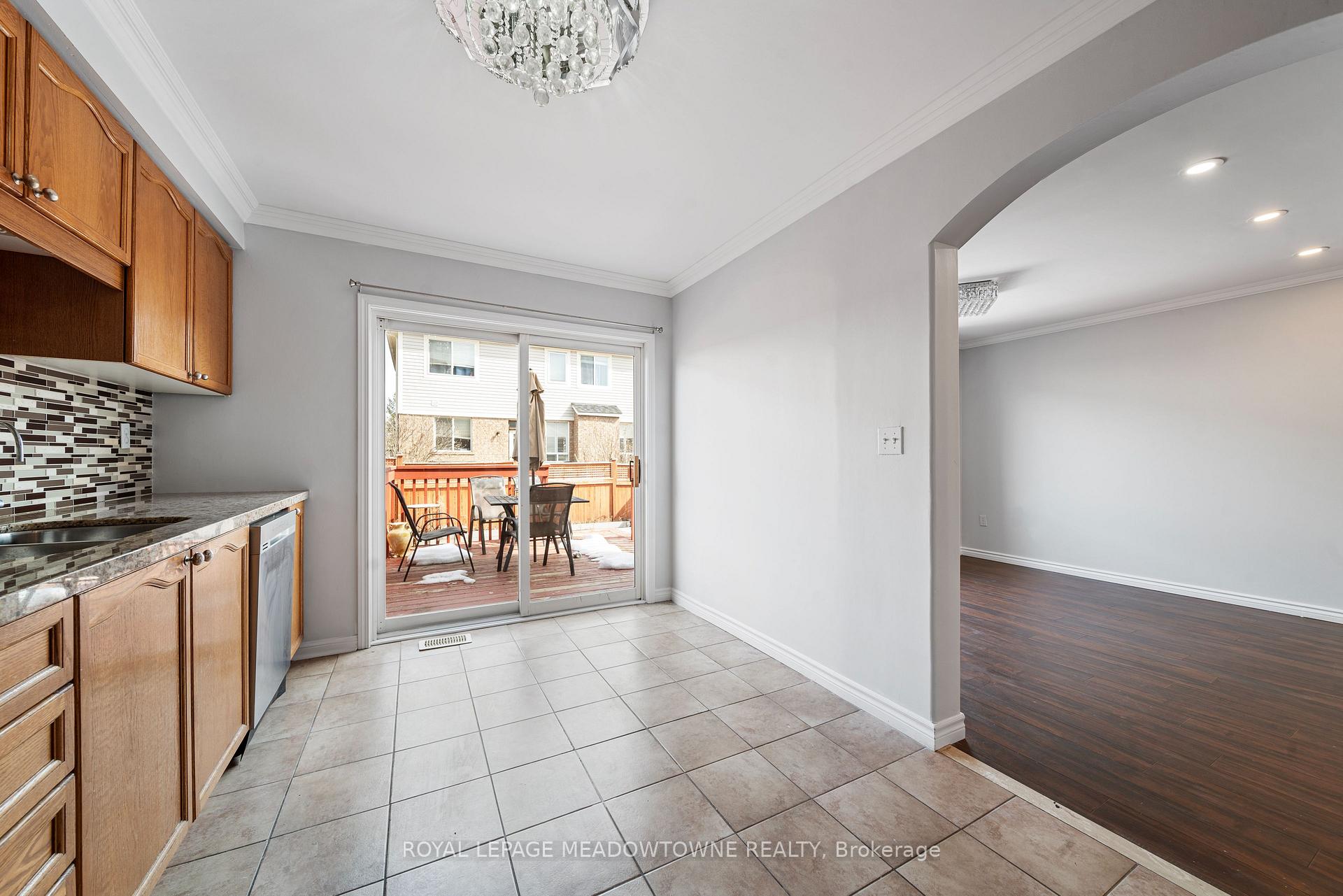 Photo 8 of 433 Baverstock Crescent, Milton, Clarke — HOMEH