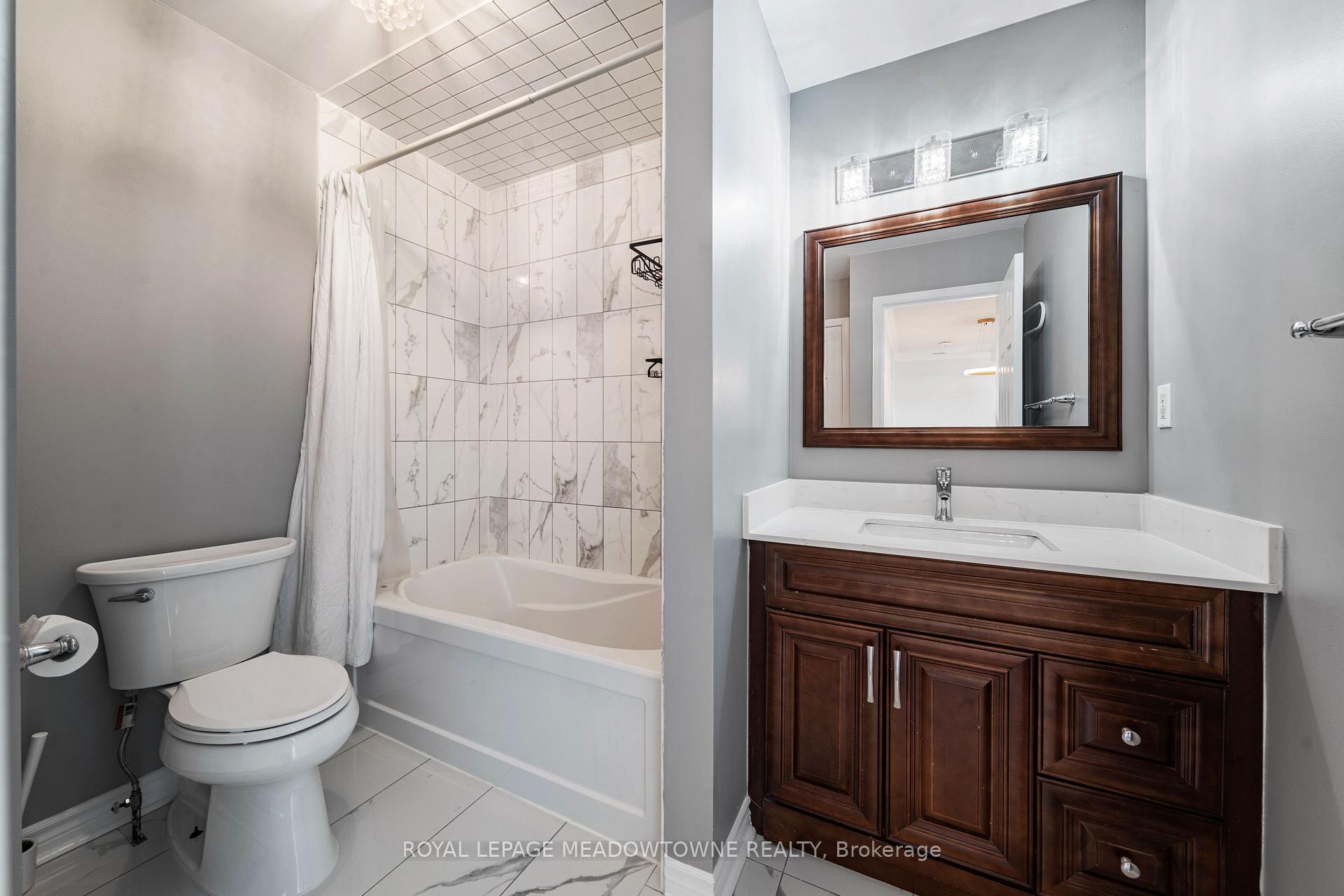 Photo 21 of 433 Baverstock Crescent, Milton, Clarke — HOMEH