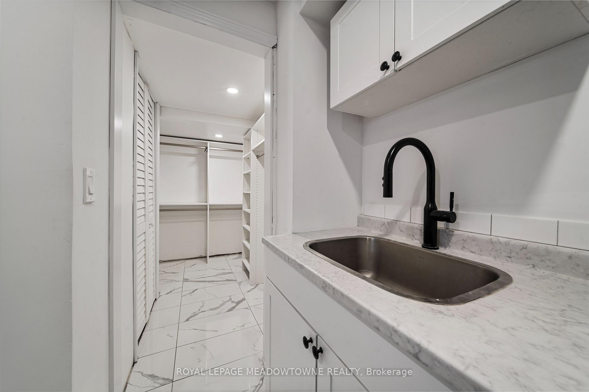 Photo 27 of 433 Baverstock Crescent, Milton, Clarke — HOMEH