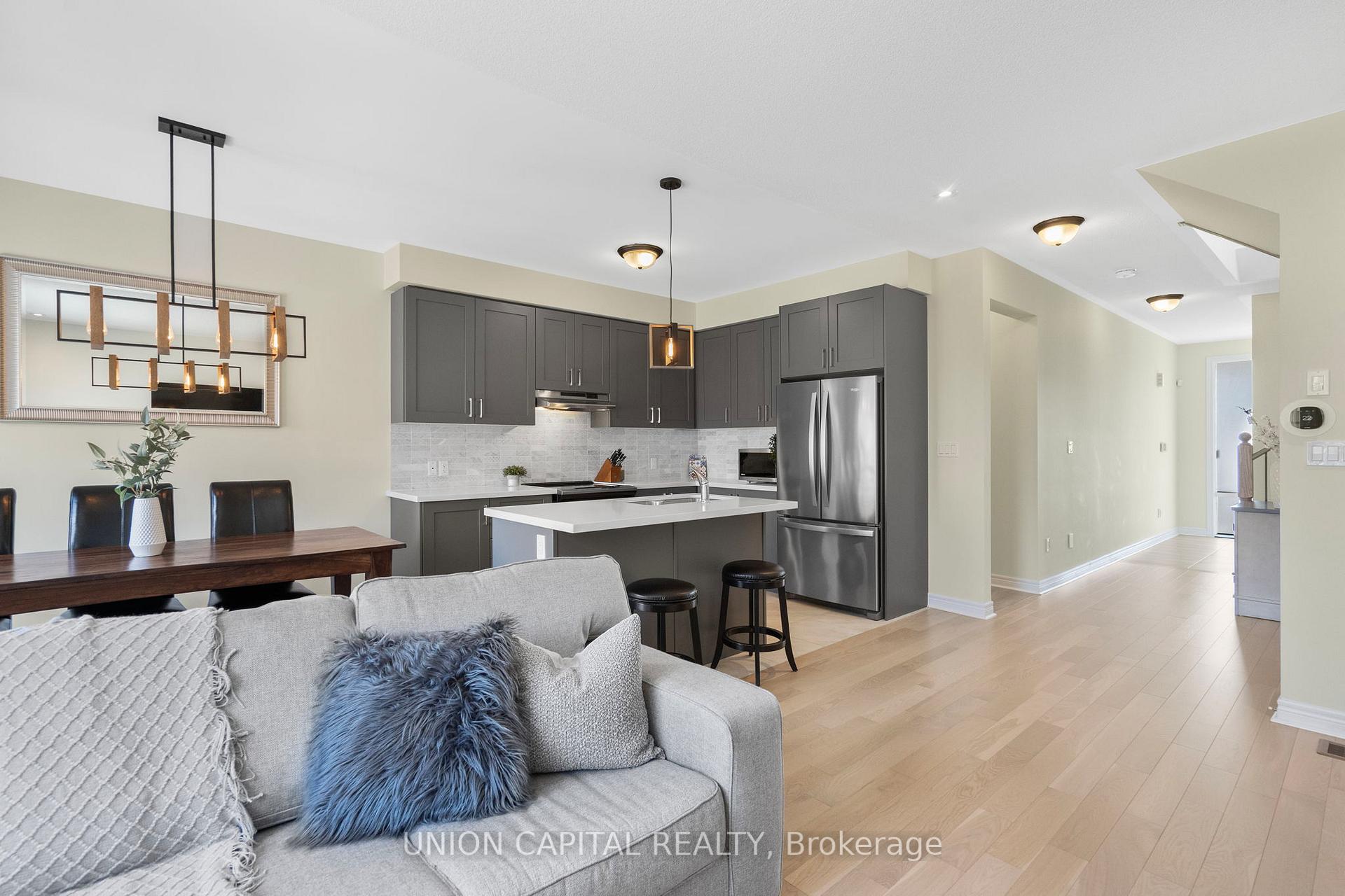 Photo 6 of 1150 Drawstring Lane, Pickering, Rural Pickering — HOMEH