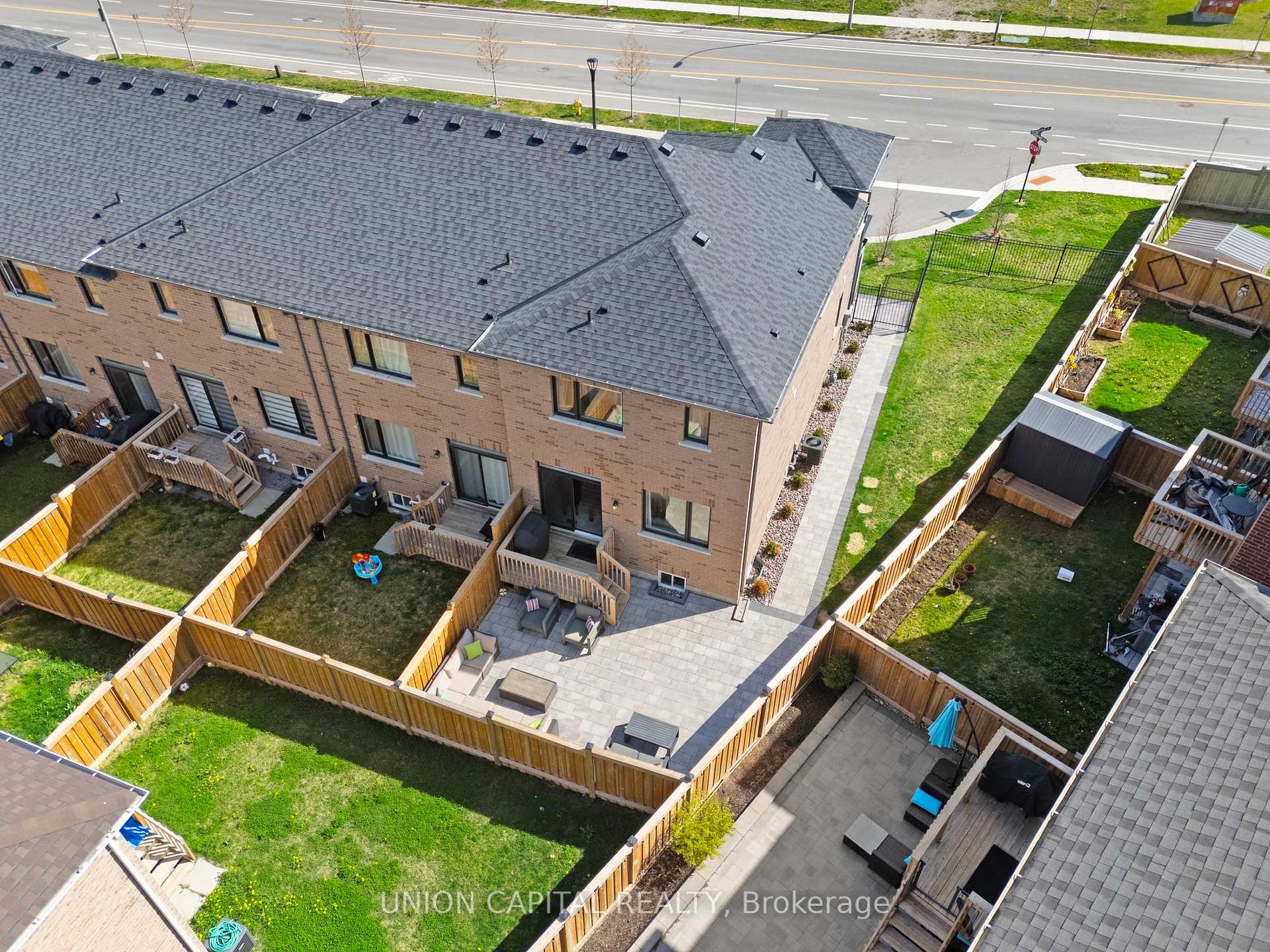 Photo 38 of 1150 Drawstring Lane, Pickering, Rural Pickering — HOMEH