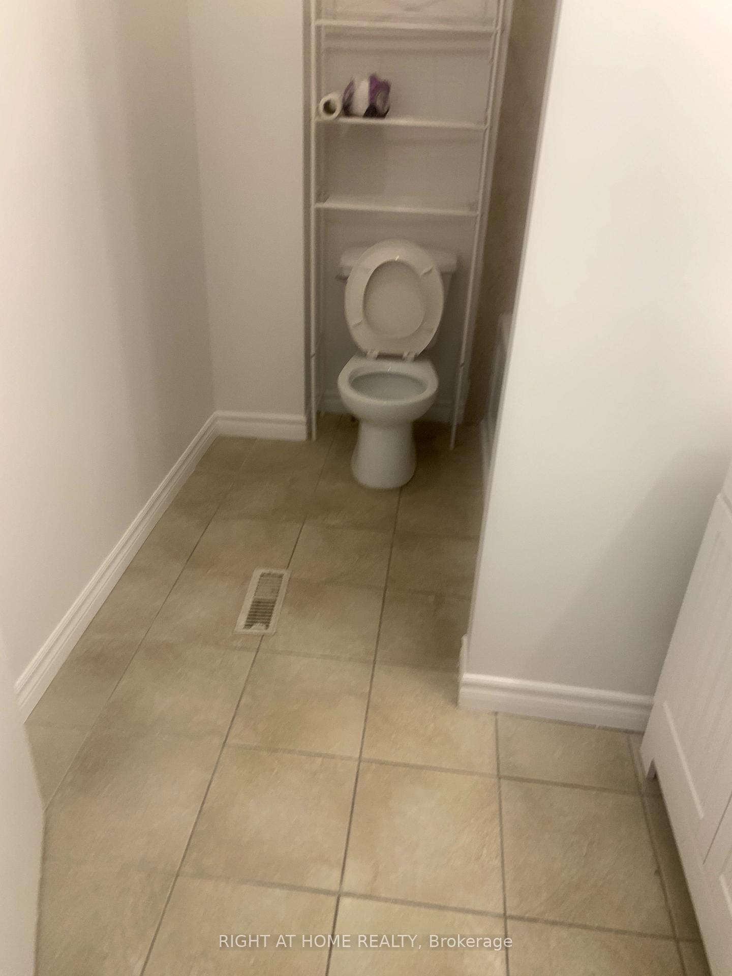 Photo 15 of 369 Calvert Court, Oshawa, Lakeview — HOMEH