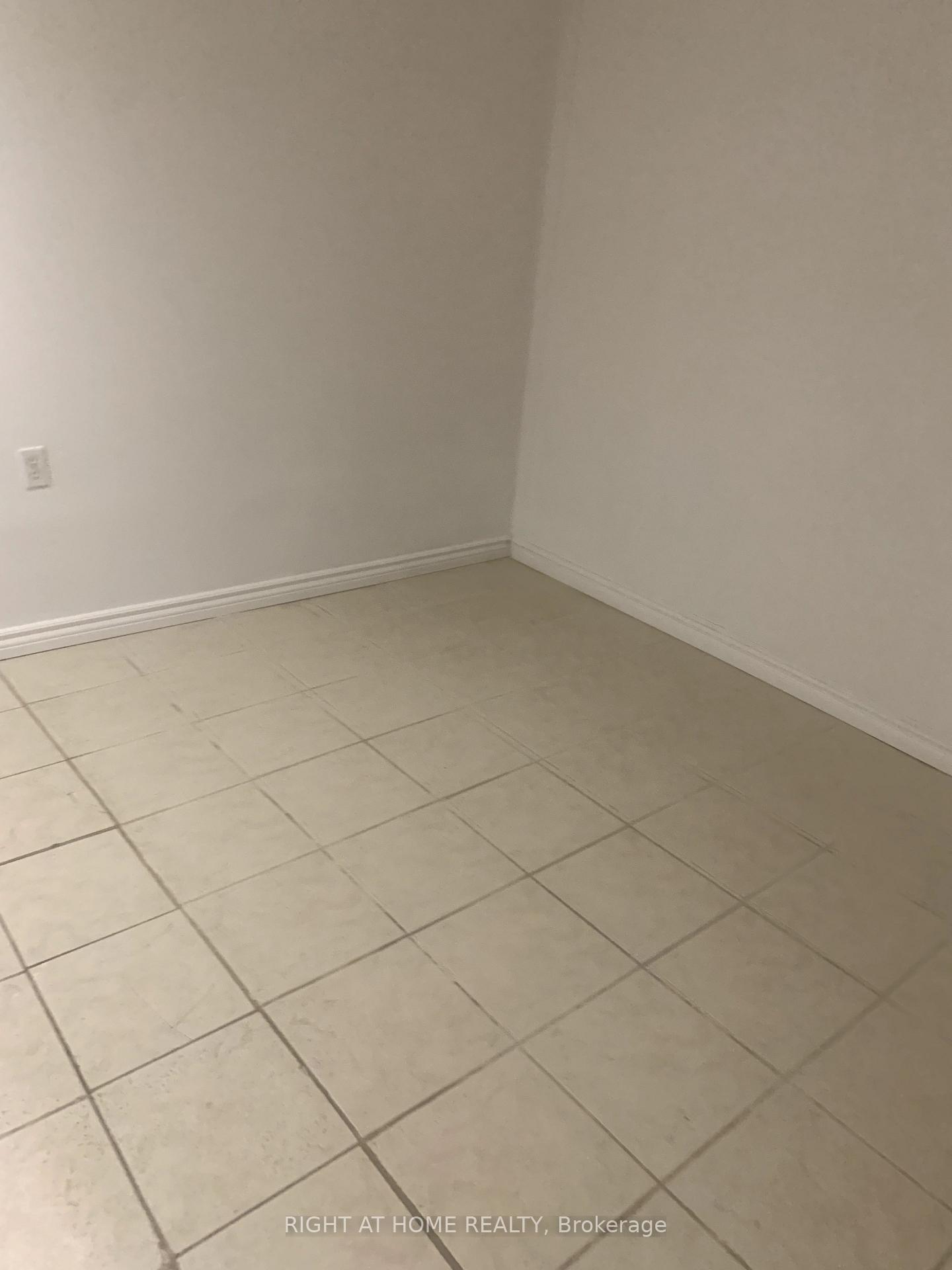 Photo 24 of 369 Calvert Court, Oshawa, Lakeview — HOMEH