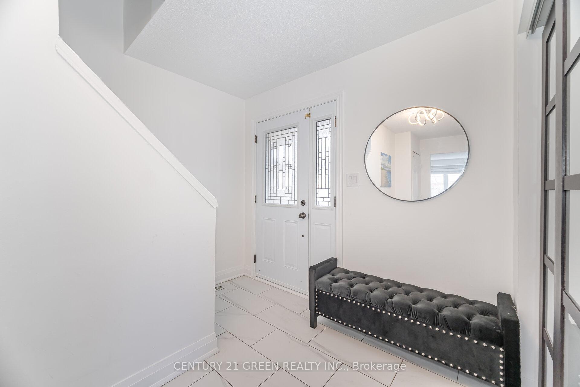 Photo 10 of 864 Laurier Avenue, Milton, Timberlea — HOMEH