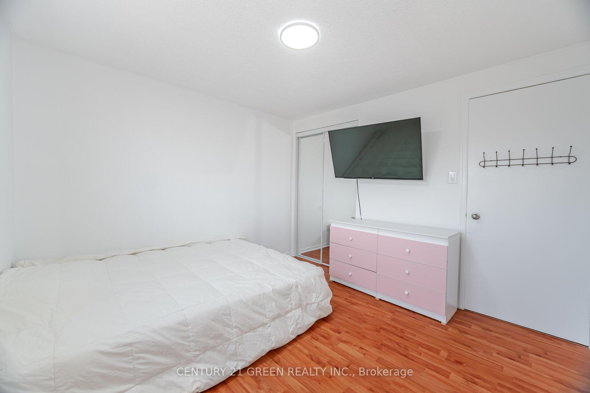 Photo 31 of 864 Laurier Avenue, Milton, Timberlea — HOMEH