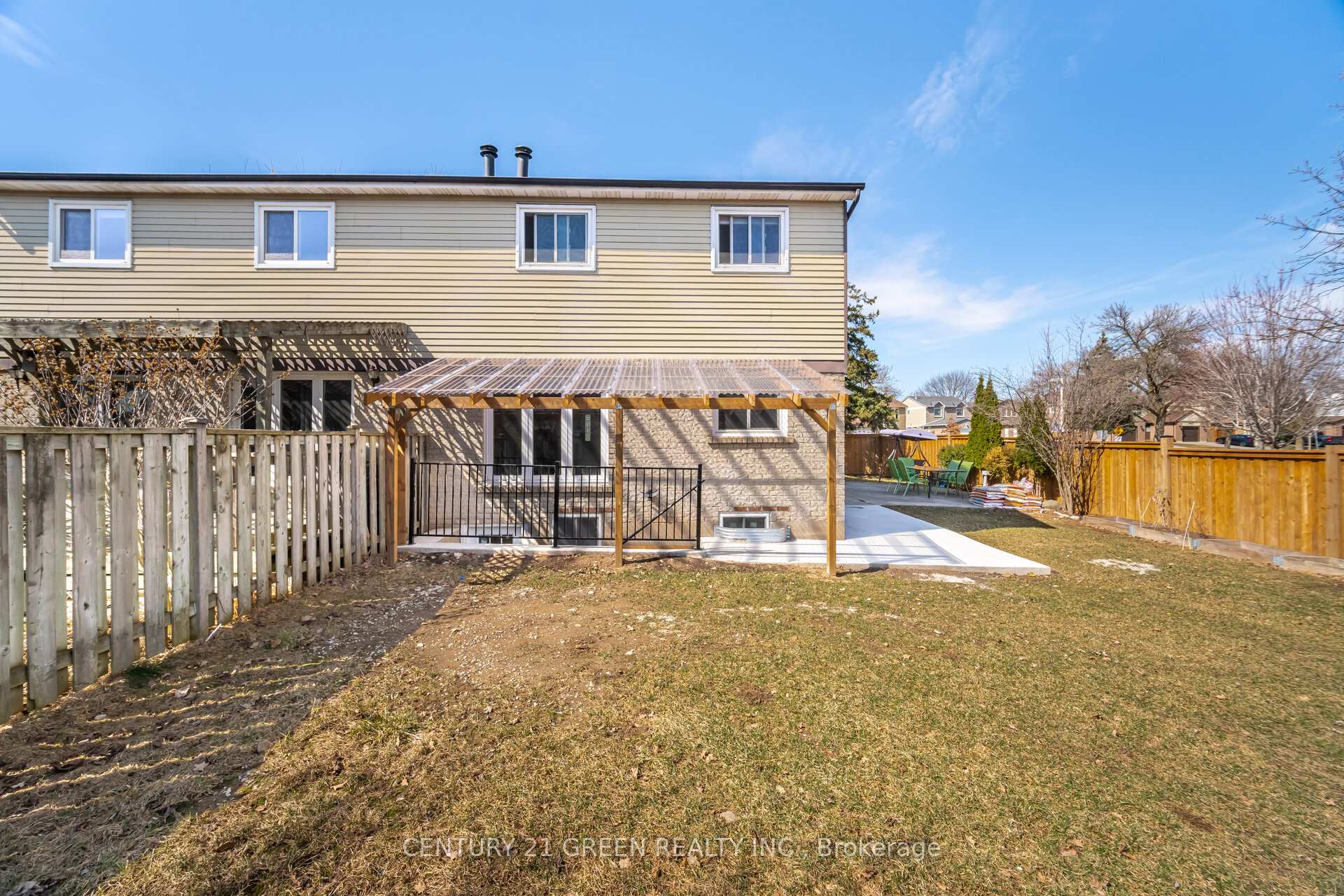 Photo 42 of 864 Laurier Avenue, Milton, Timberlea — HOMEH