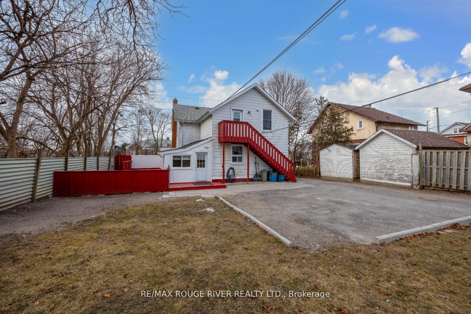 Photo 19 of 309 Centre Street S, Oshawa, Central — HOMEH