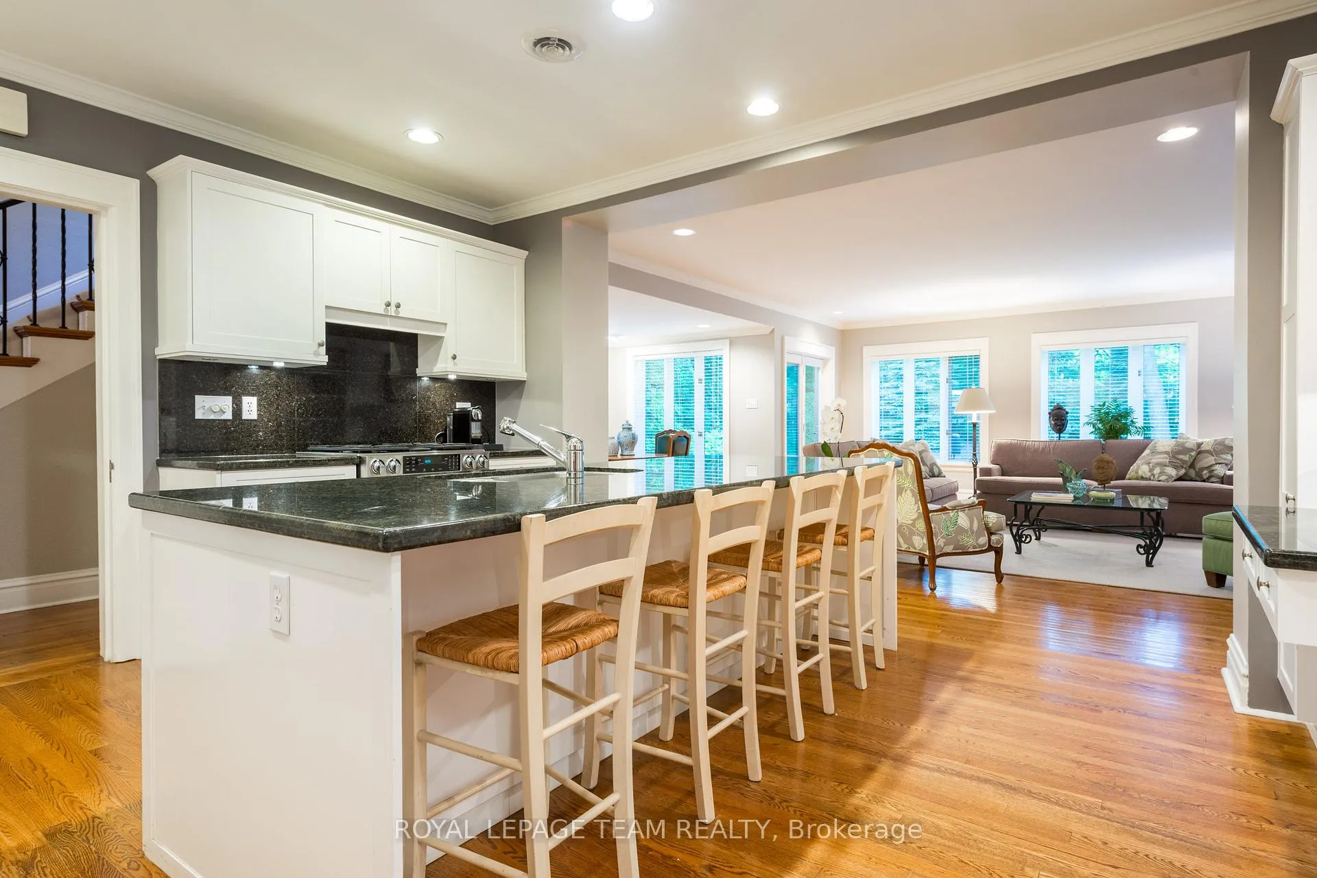 Photo 3 of 251 Park Road, Ottawa, Rockcliffe — HOMEH