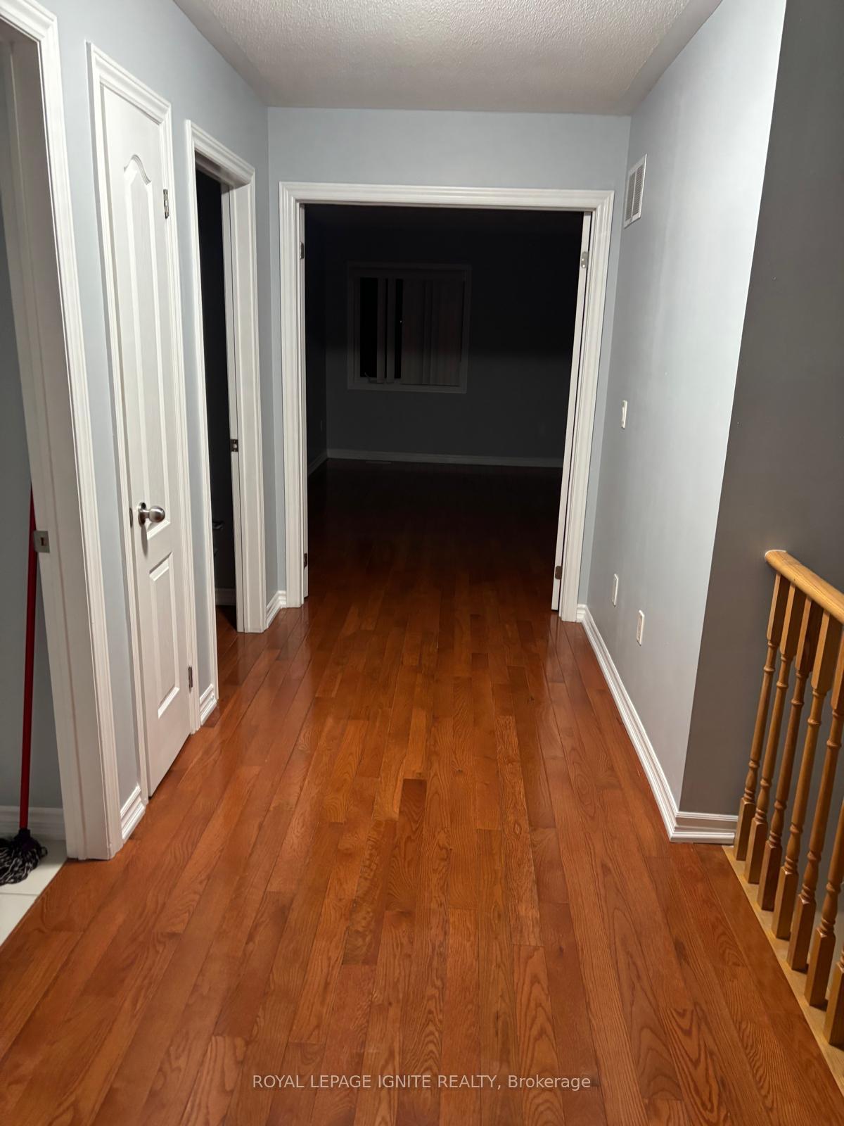 Photo 8 of 1854 Douglas Langtree Drive, Oshawa, Taunton — HOMEH