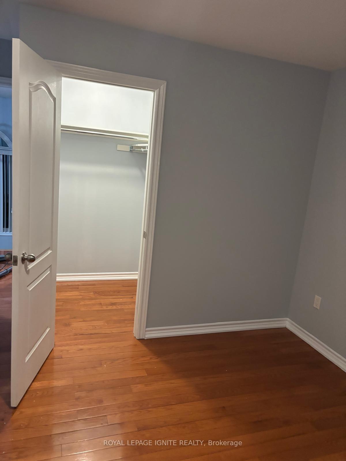 Photo 11 of 1854 Douglas Langtree Drive, Oshawa, Taunton — HOMEH