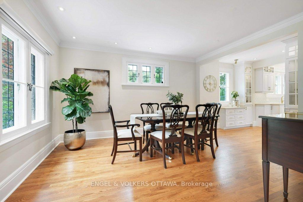 Photo 10 of 386 Ashbury Road, Ottawa, Rockcliffe — HOMEH