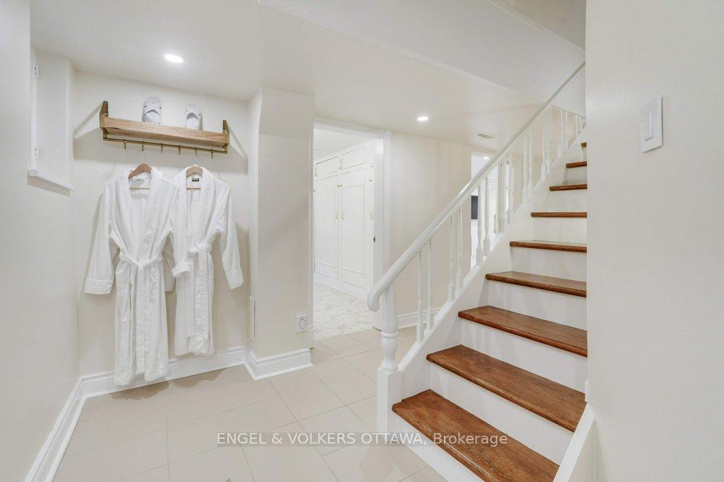 Photo 23 of 386 Ashbury Road, Ottawa, Rockcliffe — HOMEH