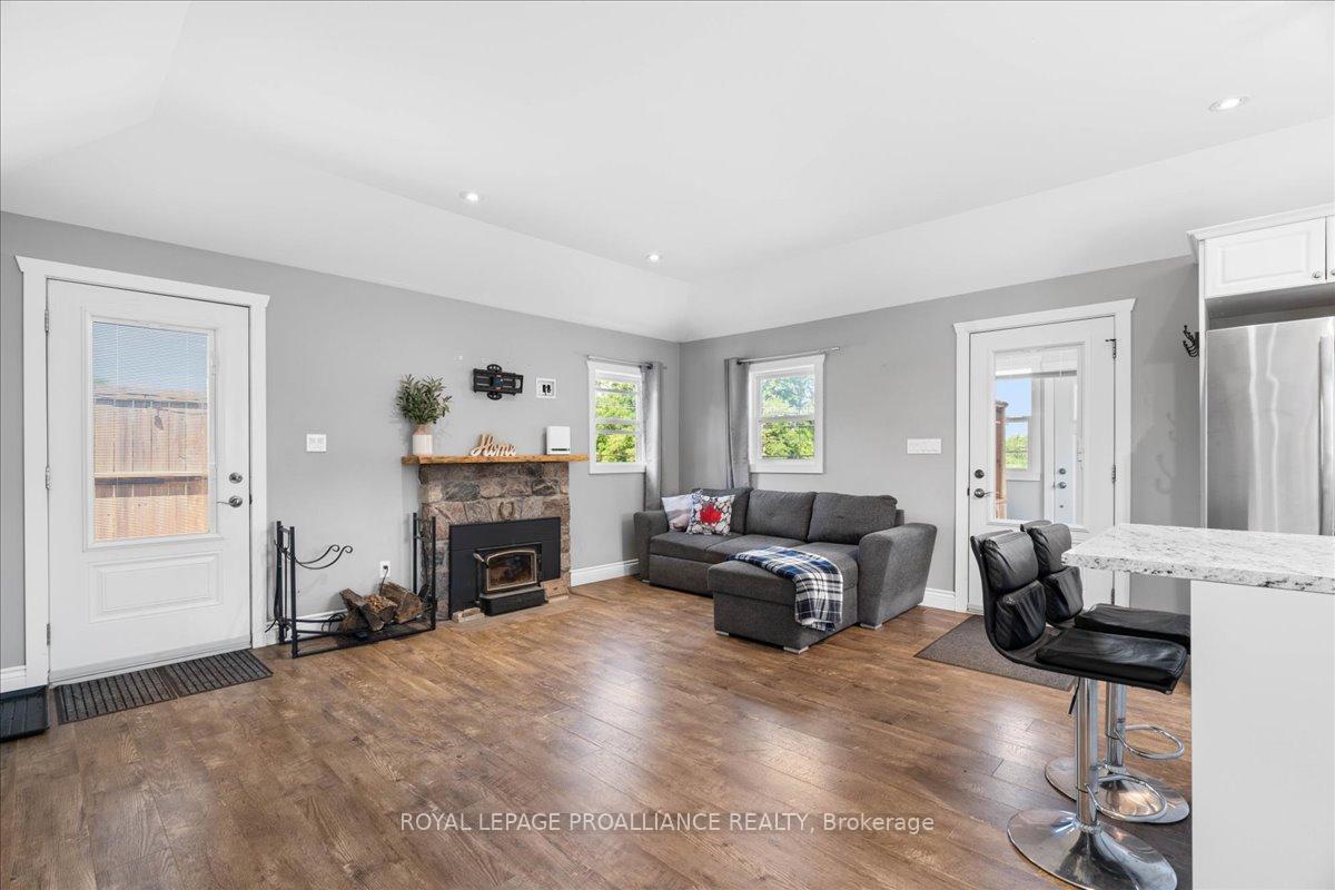 Photo 12 of 2237 County Rd 3, Prince Edward County, Ameliasburgh — HOMEH