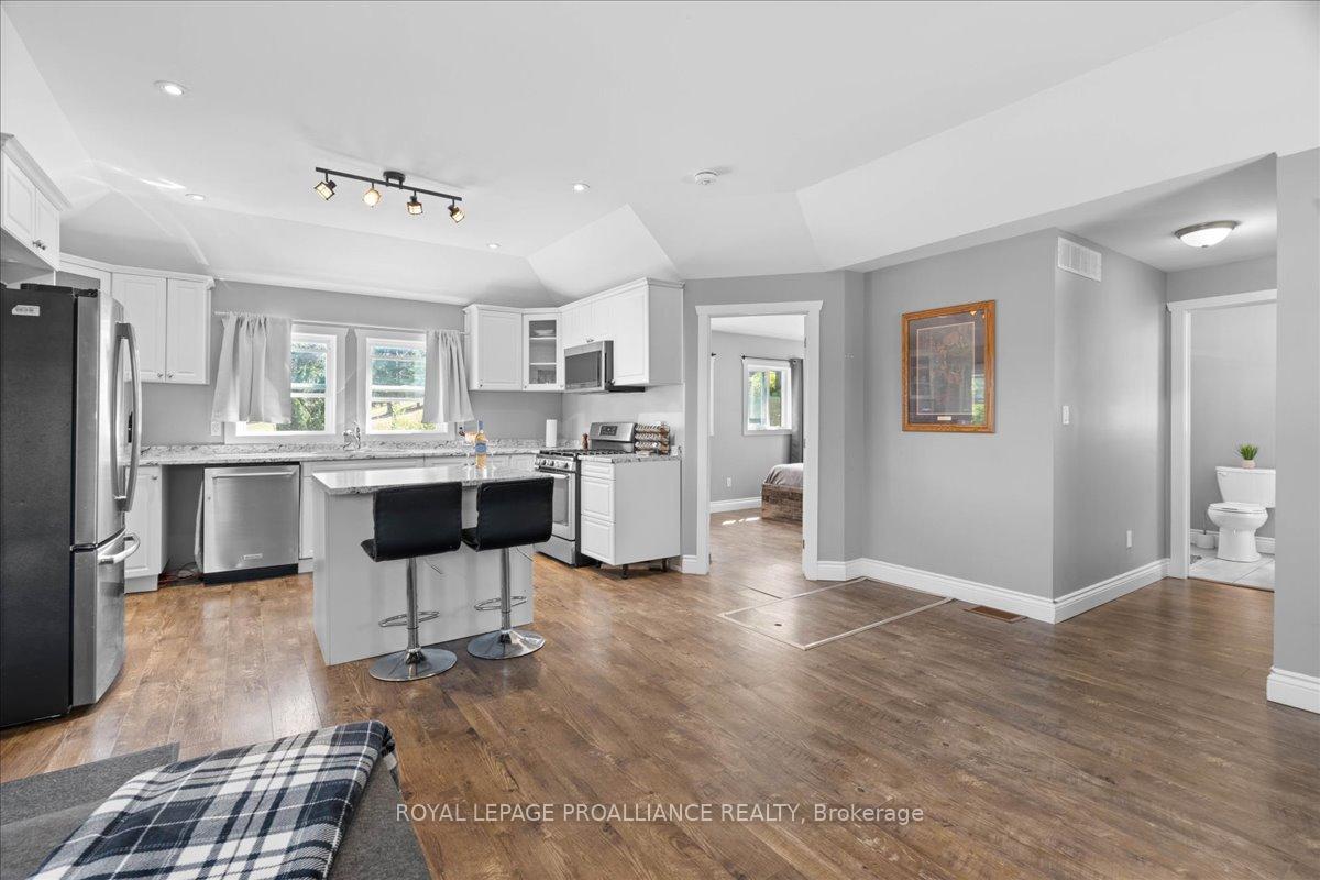 Photo 14 of 2237 County Rd 3, Prince Edward County, Ameliasburgh — HOMEH