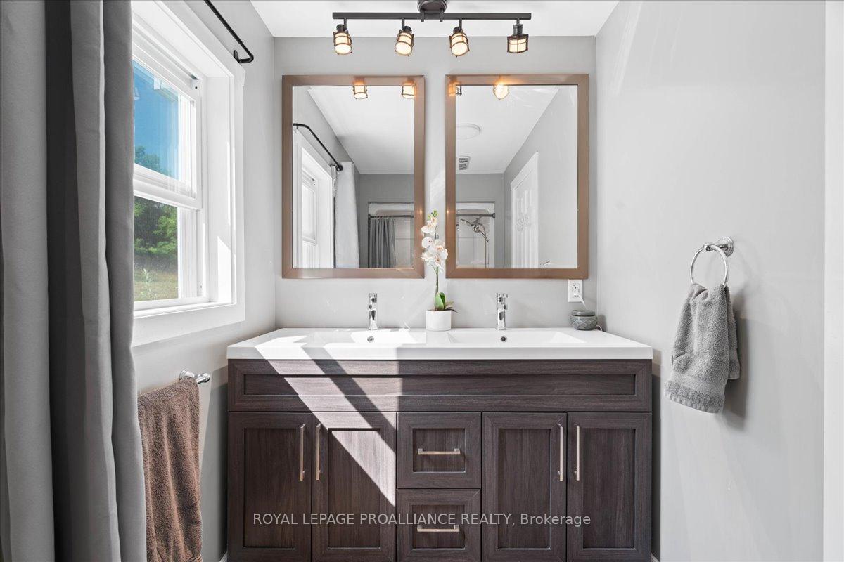 Photo 17 of 2237 County Rd 3, Prince Edward County, Ameliasburgh — HOMEH