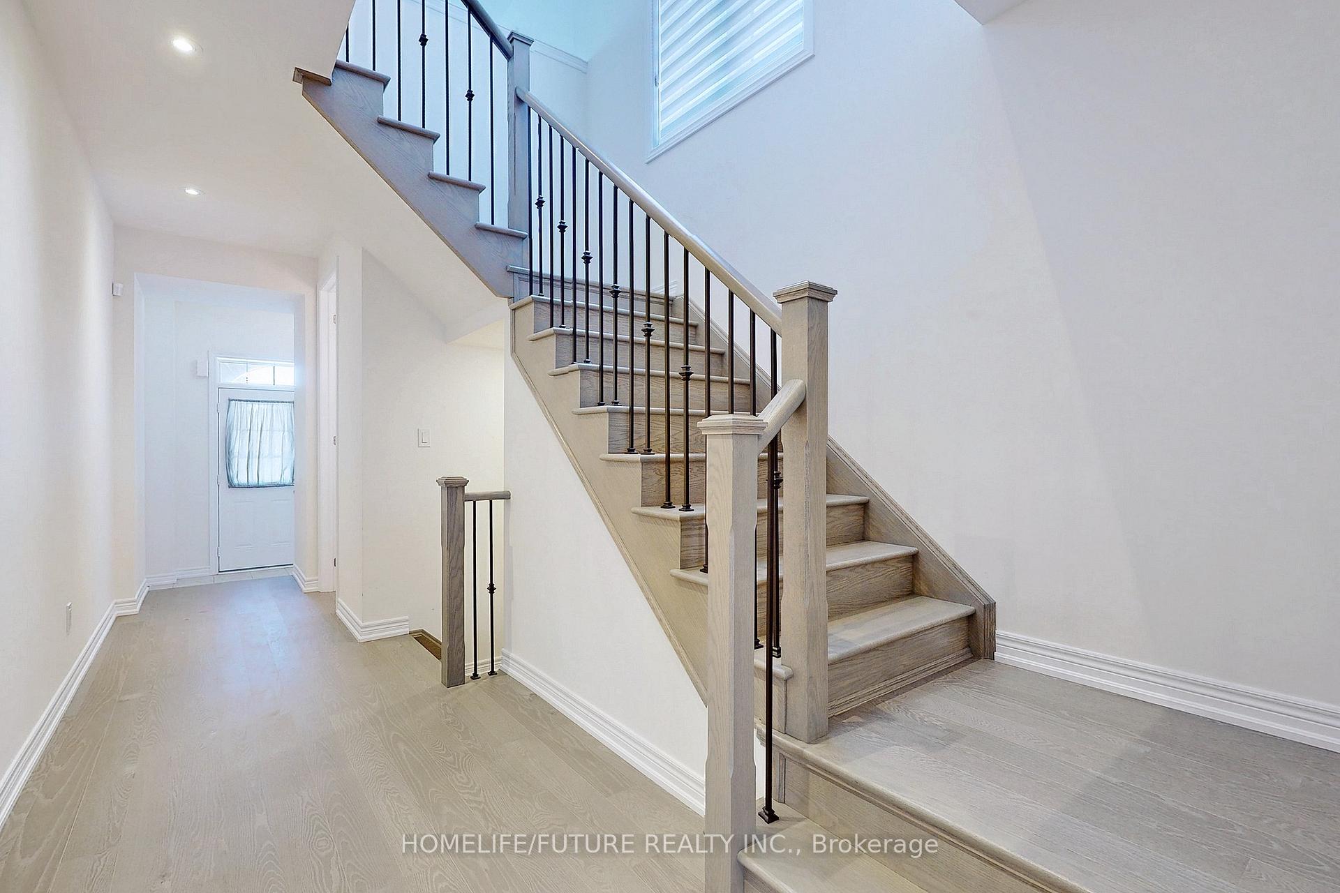 Photo 12 of Unit Main & 2 flr, 1101 Sepia Square, Pickering, Rural Pickering — HOMEH