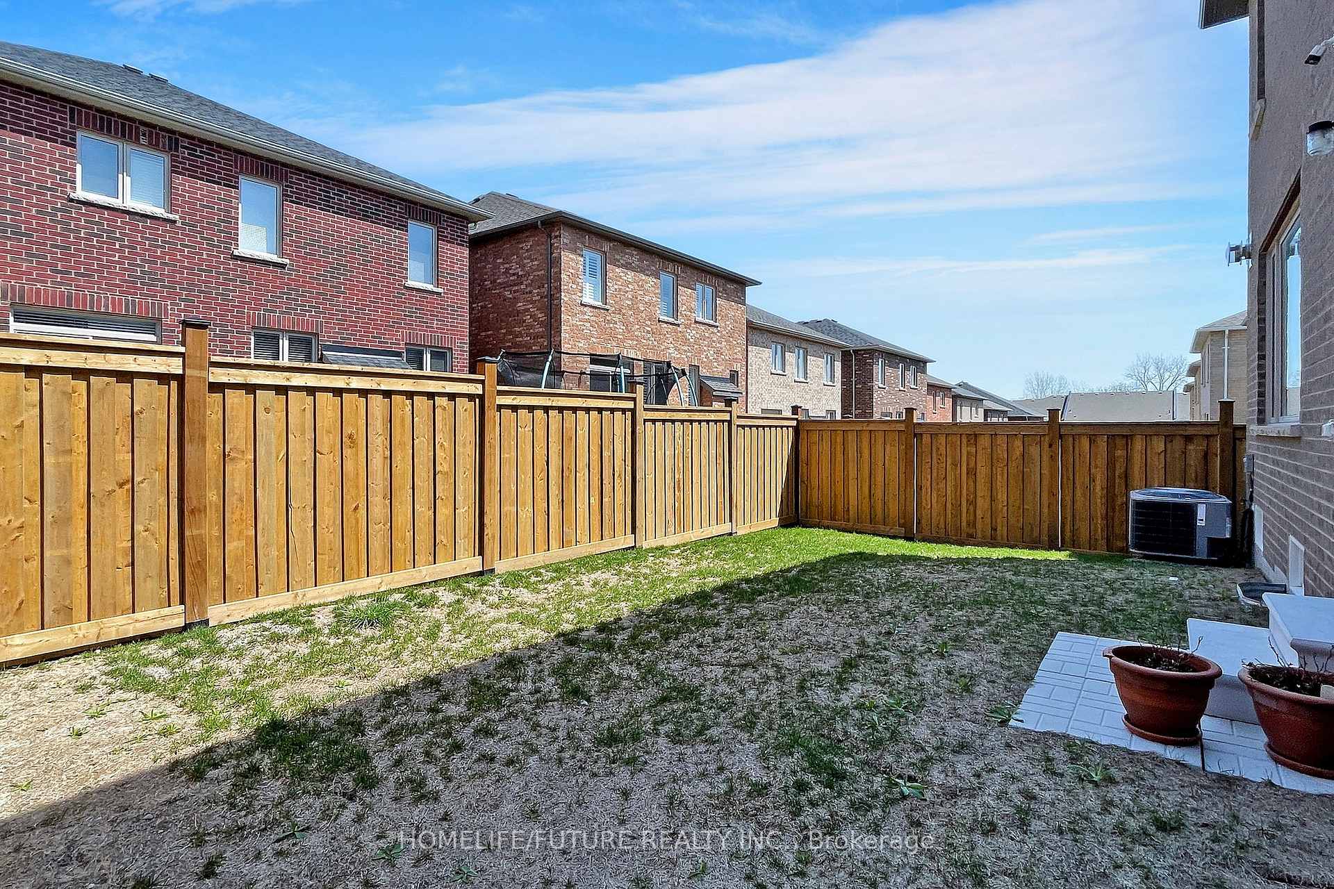 Photo 21 of Unit Main & 2 flr, 1101 Sepia Square, Pickering, Rural Pickering — HOMEH