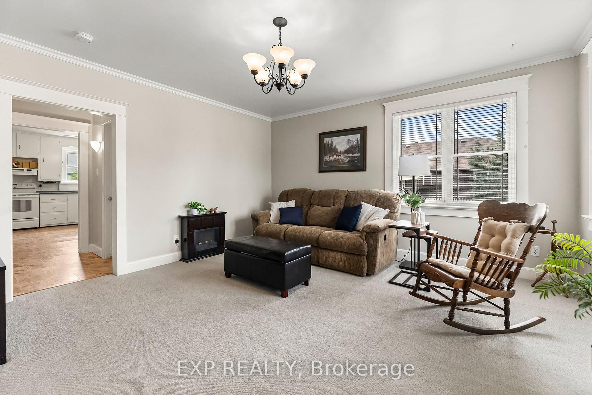 Photo 12 of 255 Arnprior Avenue, Renfrew — HOMEH
