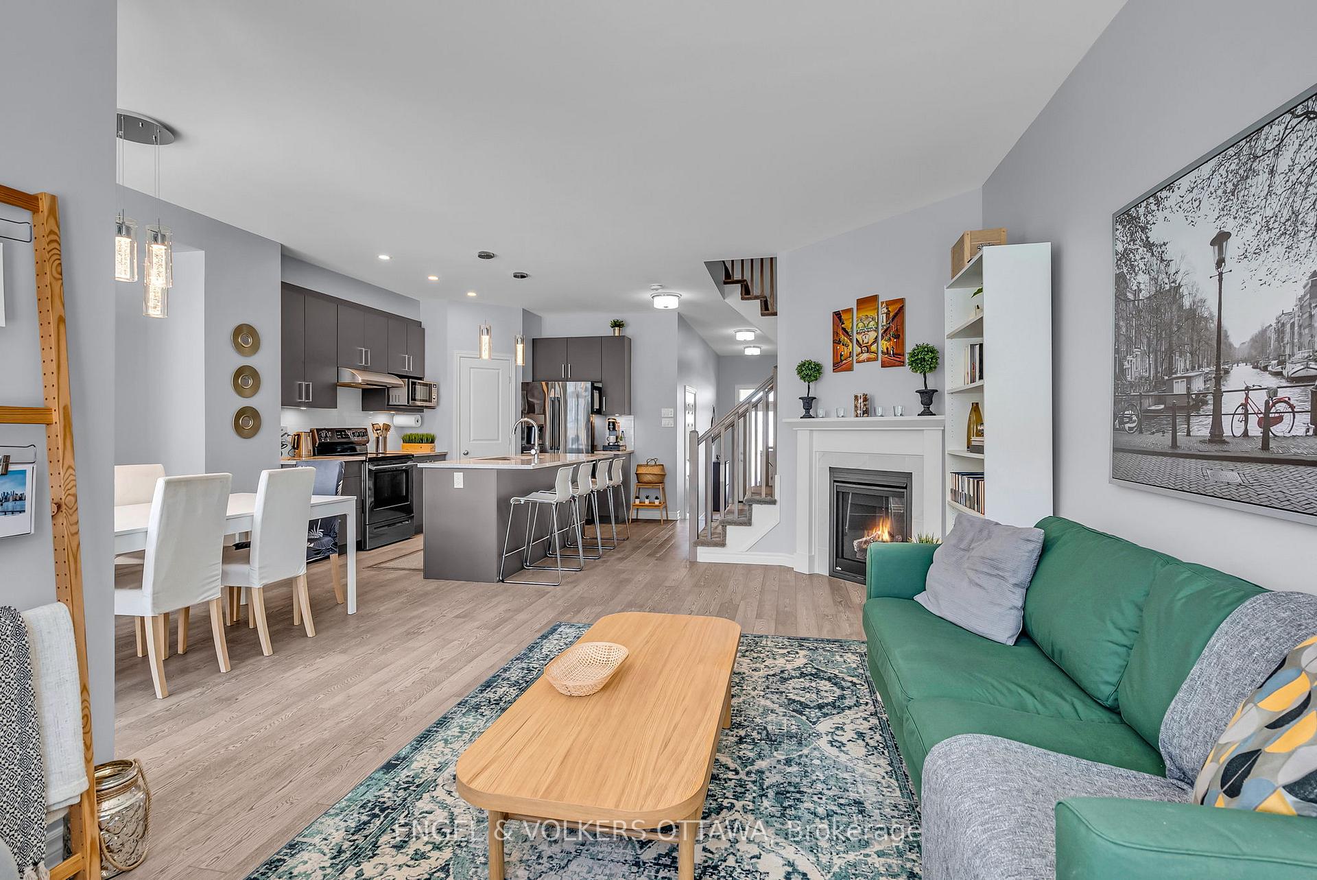 Photo 14 of 887 Antonio Farley Street, Ottawa, Camelot — HOMEH