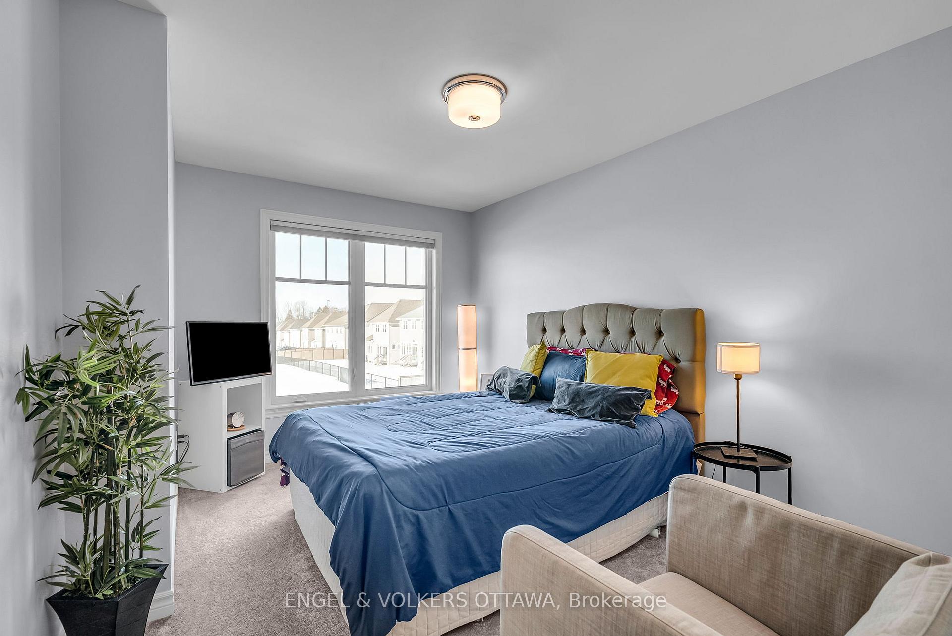 Photo 22 of 887 Antonio Farley Street, Ottawa, Camelot — HOMEH