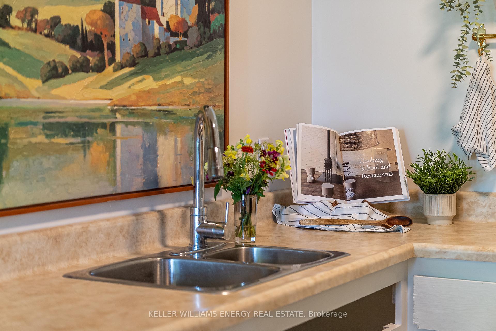Photo 10 of 40E Goodman Crescent, Prince Edward County, South Marysburg Ward — HOMEH