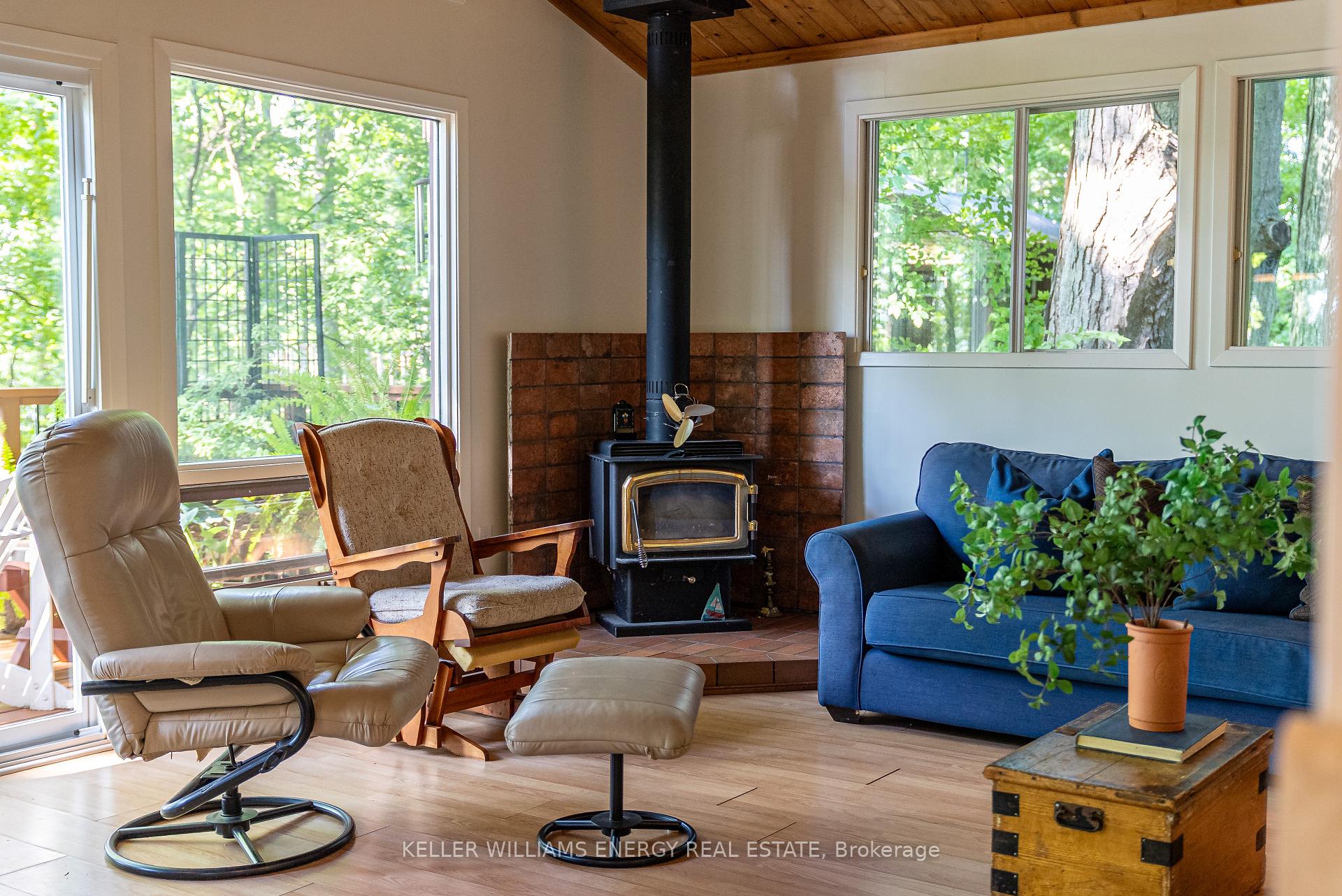 Photo 15 of 40E Goodman Crescent, Prince Edward County, South Marysburg Ward — HOMEH