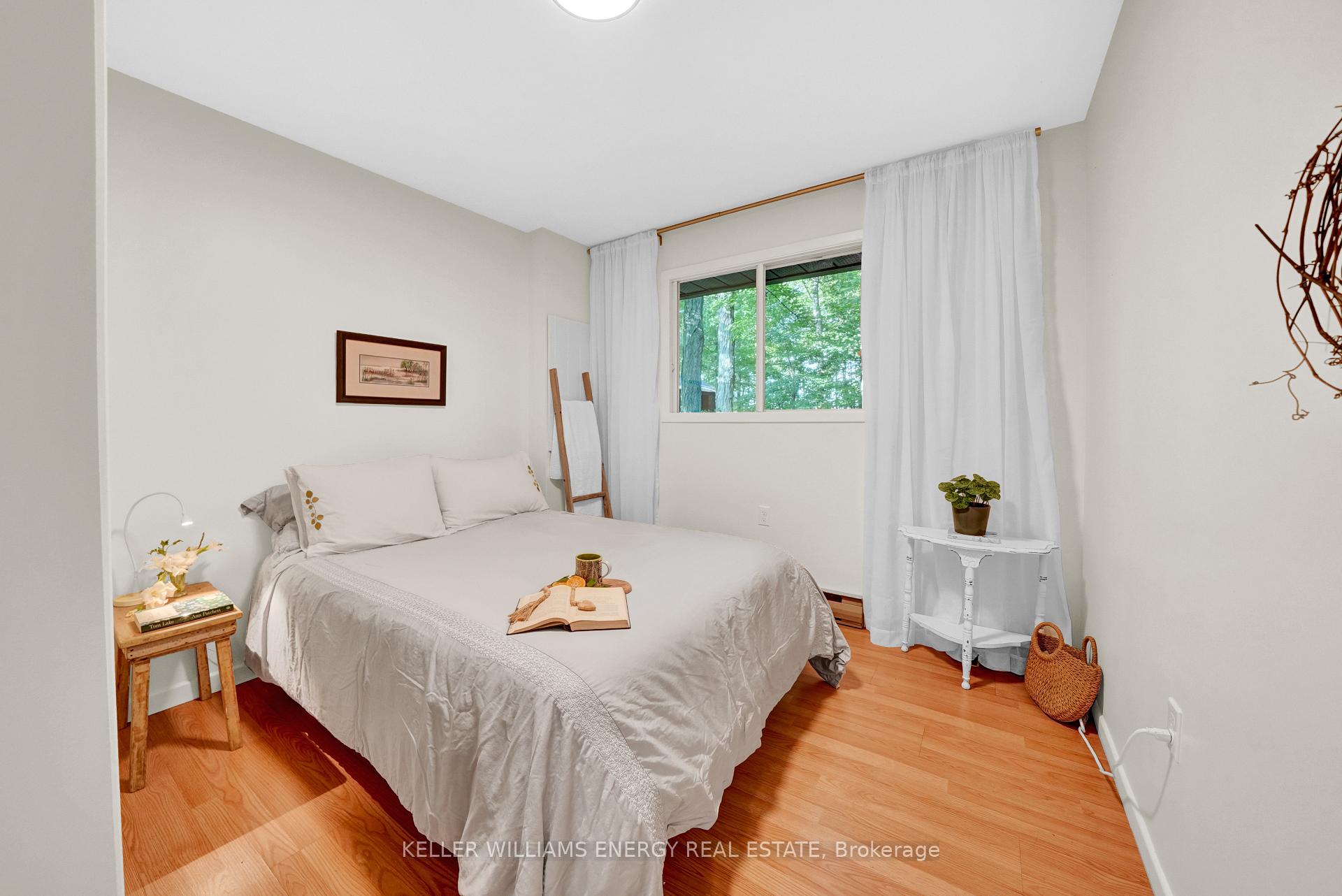 Photo 20 of 40E Goodman Crescent, Prince Edward County, South Marysburg Ward — HOMEH