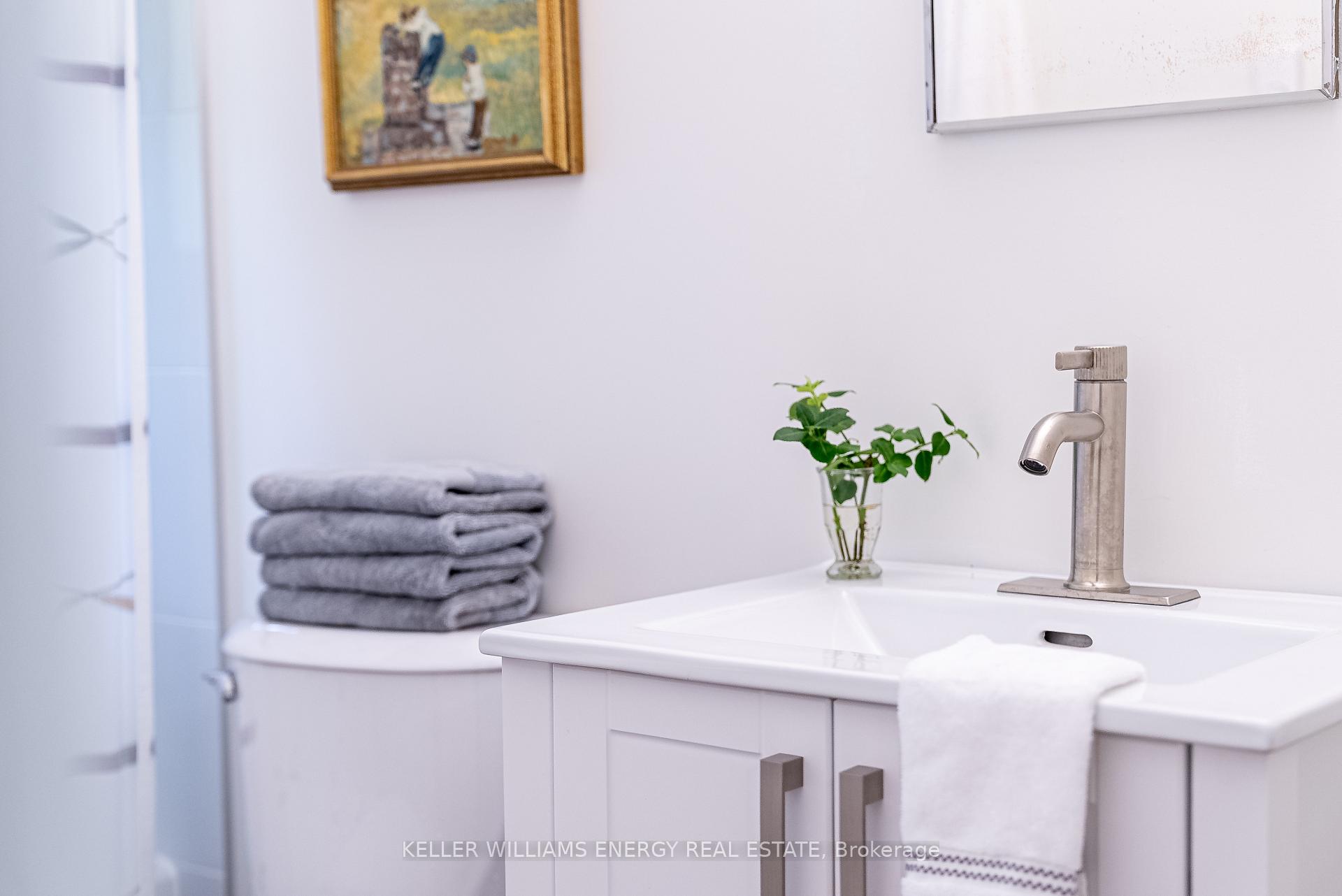 Photo 28 of 40E Goodman Crescent, Prince Edward County, South Marysburg Ward — HOMEH