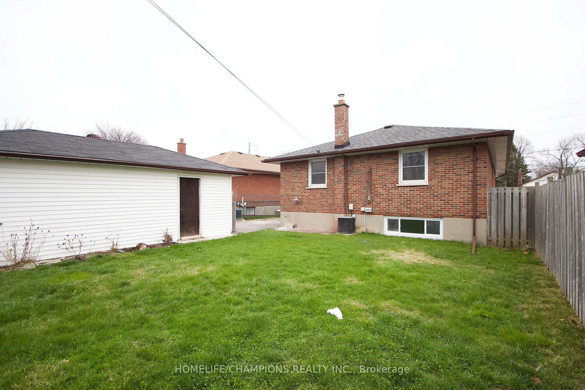 Photo 19 of 632 Olive Avenue, Oshawa, Donevan — HOMEH